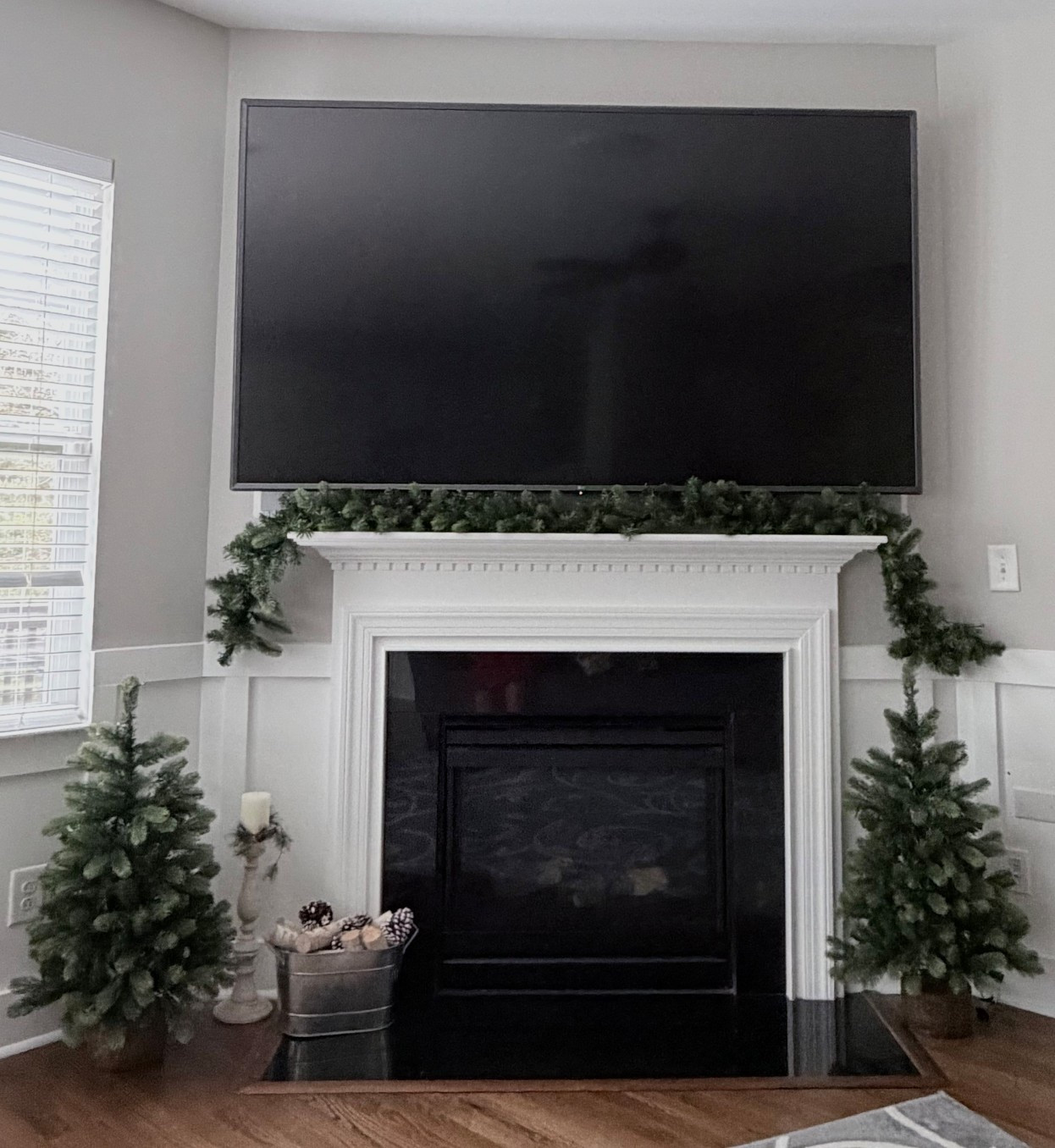 King of Christmas decorationns

#LTKHome #LTKHoliday #LTKFamily