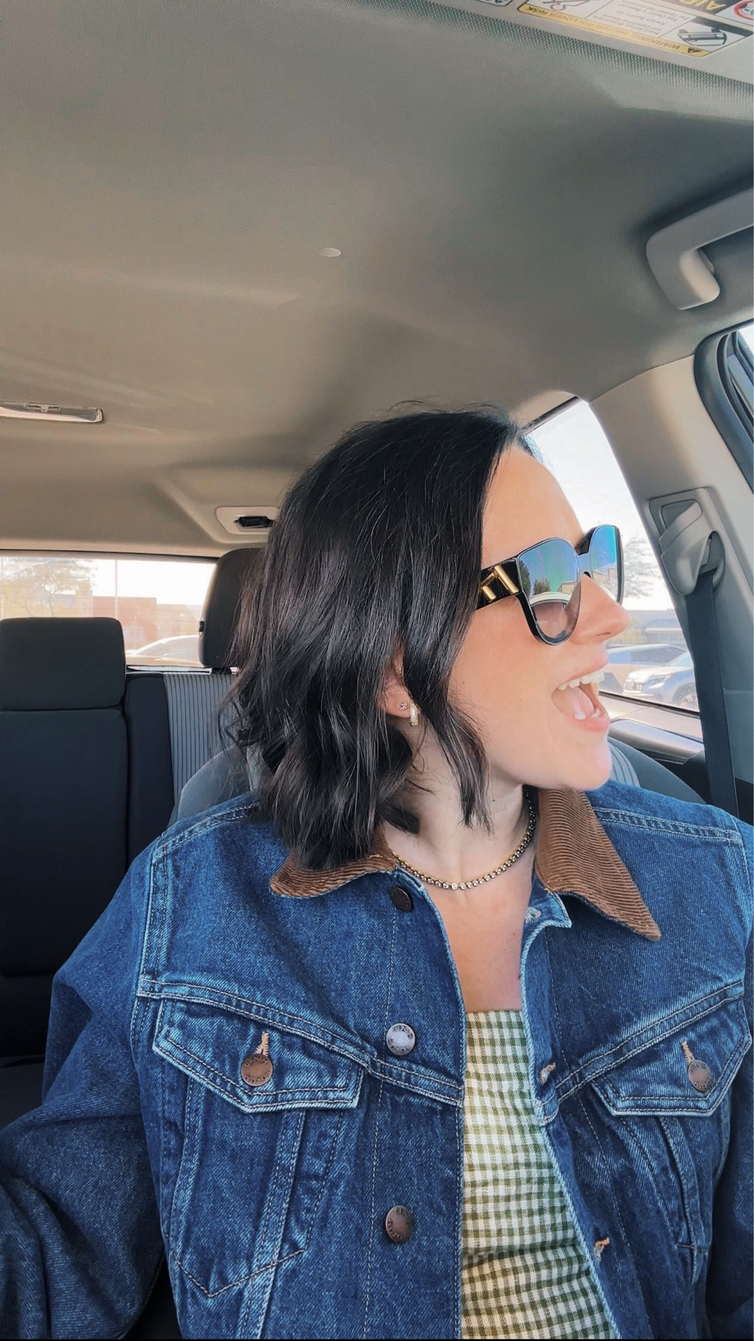car karaoke: my favorite form of therapy 🎤💿🫶🏻 linking the outfit I wore today - it’s 78 degrees today & feels like spring!  

#LTKdayinmylife #LTKselfcare #LTKootd
