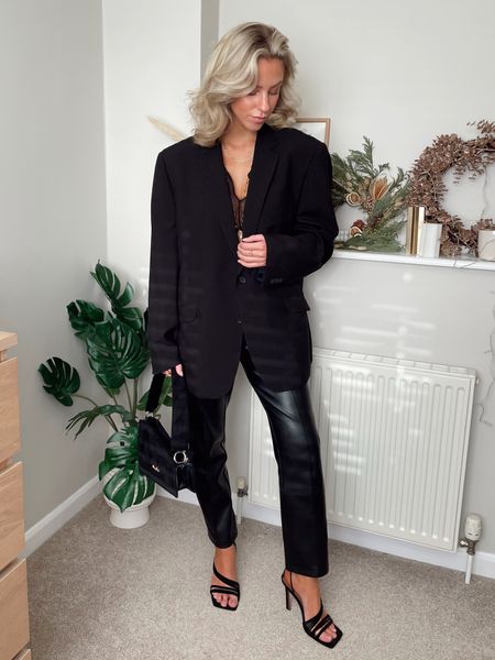 Minimal Christmas party outfits 

Sheer top - revolve 
Oversized black blazer - charity shop (linked similar) 
Straight leg faux leather trousers - NAKD (old)
Wrap heel tie sandals - asos (old)
Suede angled shoulder bag - river island 

Party looks, party season

#LTKeurope #LTKSeasonal #LTKstyletip