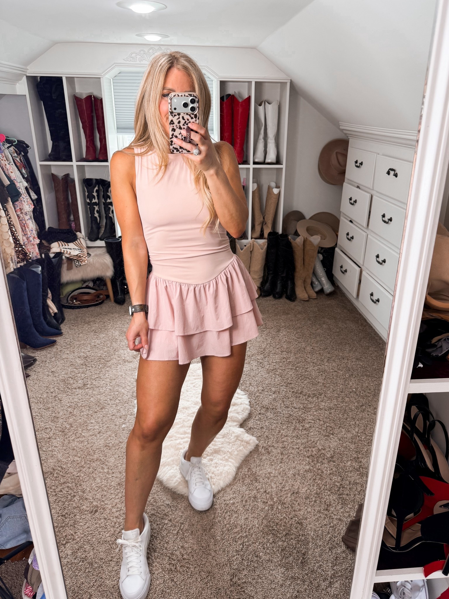 How cute is this look for less athletic dresses! 😍