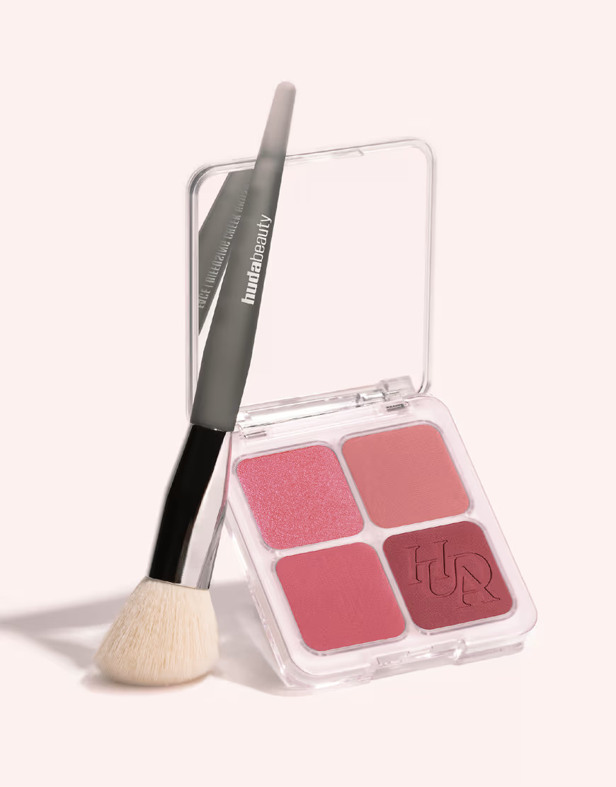 Huda Beauty Diffusing Cheek Brush-Neutral | ASOS (Global)