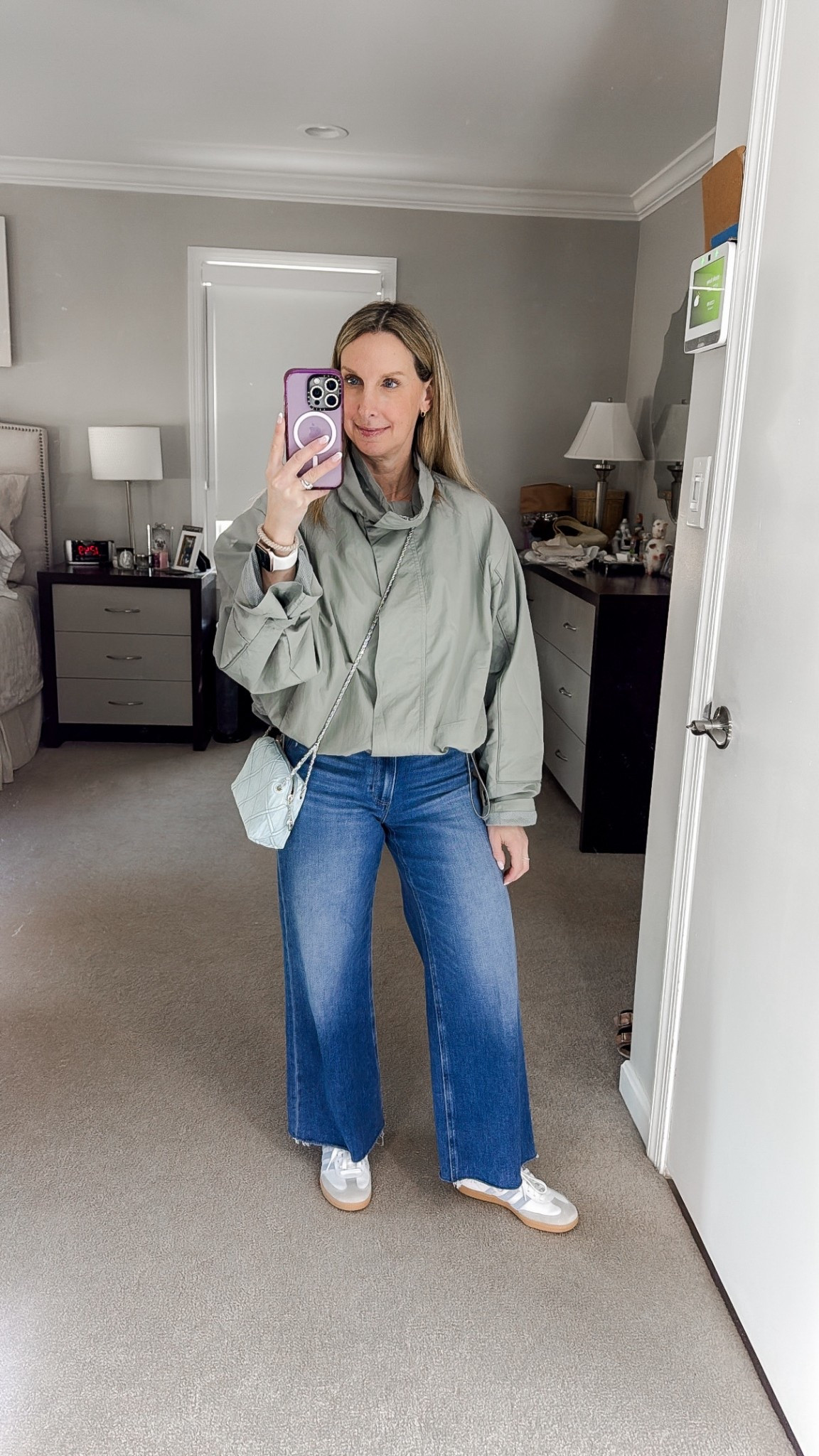 Today’s Ootd 3/9/26
Lioness windbreaker
Aritzia tee underneath
Paige Anessa jeans (mine are petite)
Adidas samba
Undecided in the Tory birch purse

#LTKdayinmylife #LTKOver40 #LTKPetite