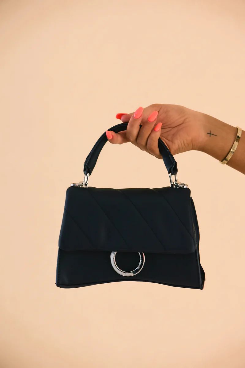 Carry Me Everywhere Purse: Black | Shophopes