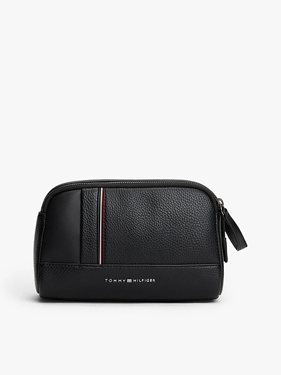 Signature Tape Pebble Grain Washbag | Tommy Hilfiger UK
