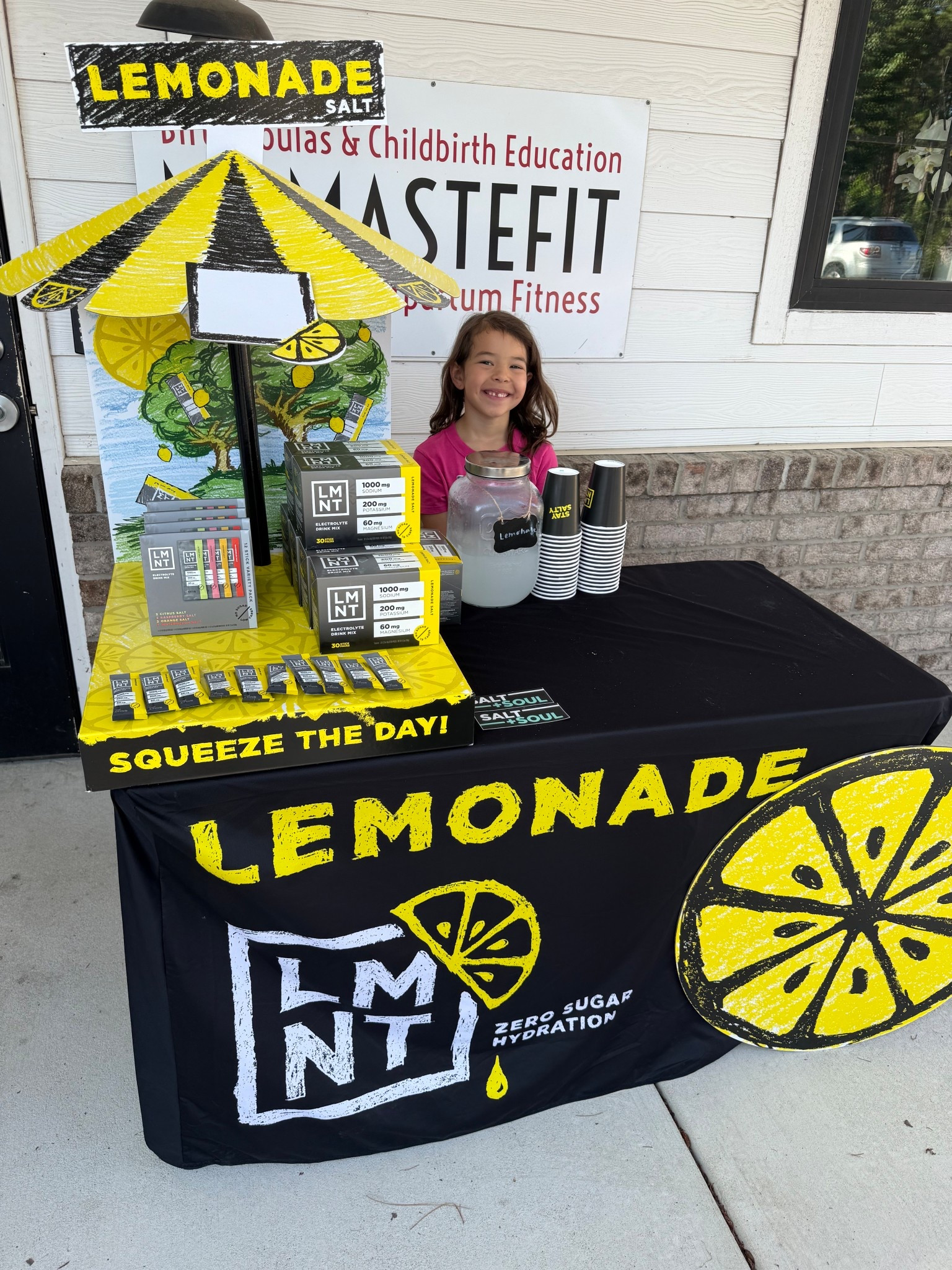 LMNT our favorite electrolytes summer flavor lemonade!! 

Kids set up a lemonade stand from them this summer to earn money and learn about business…helps that that lemonade is DELICIOUSS
