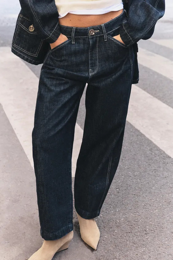 Z1975 HIGH-RISE TAPERED CONTRAST-STITCH JEANS | Zara Canada