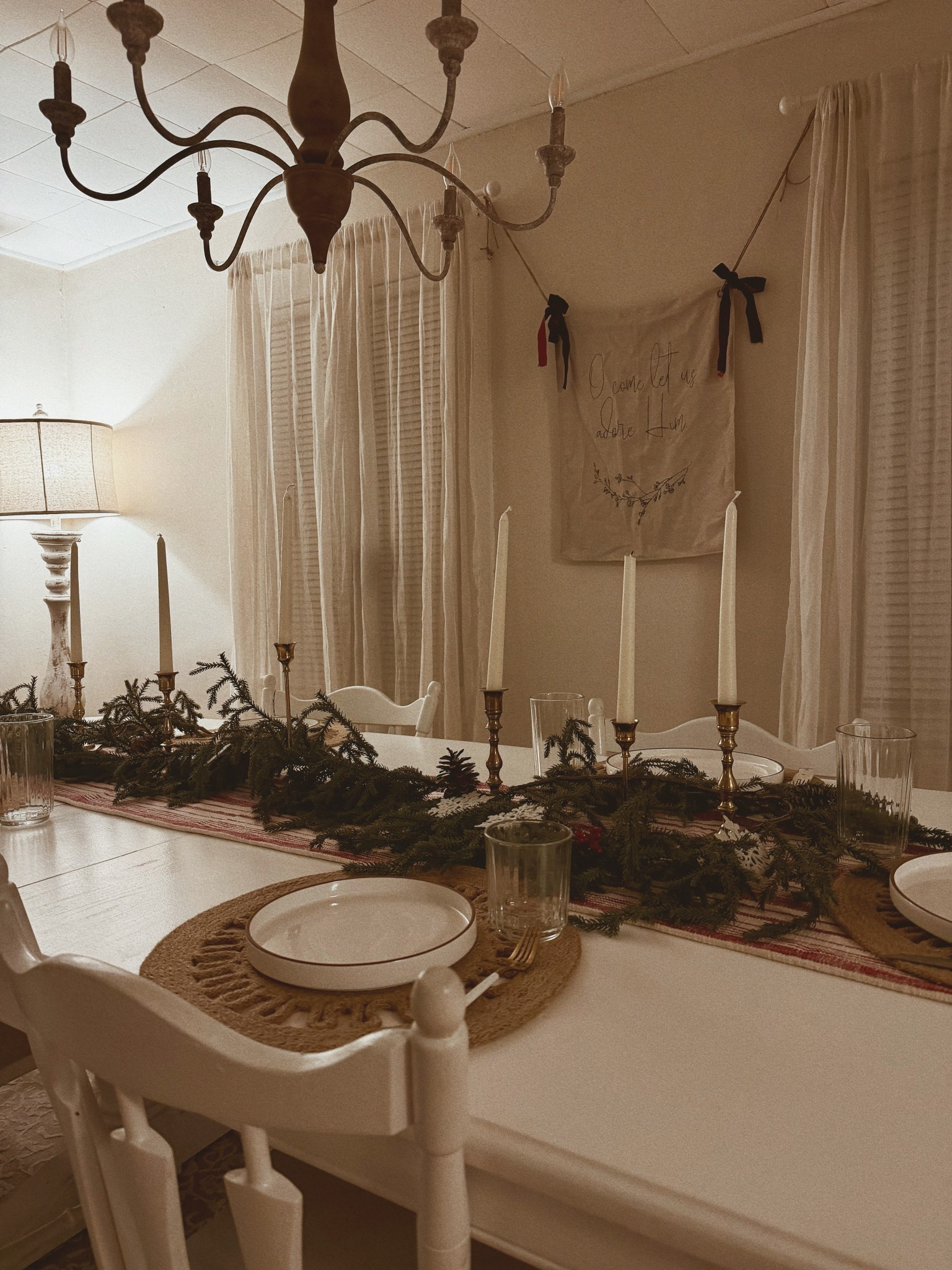 Our winter table scape ♥️✨ love hosting so much!

#LTKHome #LTKHoliday #LTKFindsUnder100