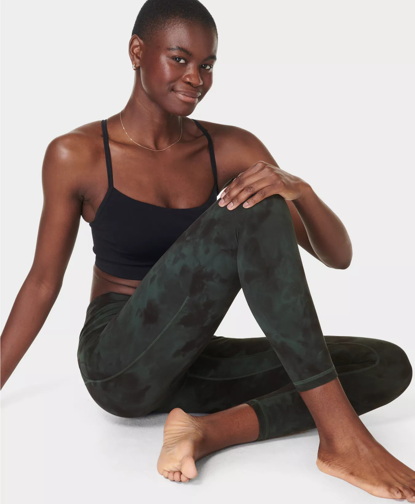 Super Soft 7/8 Yoga Leggings - Trek Green Spray Dye | Women's Leggings | Sweaty Betty | Sweaty Betty UK