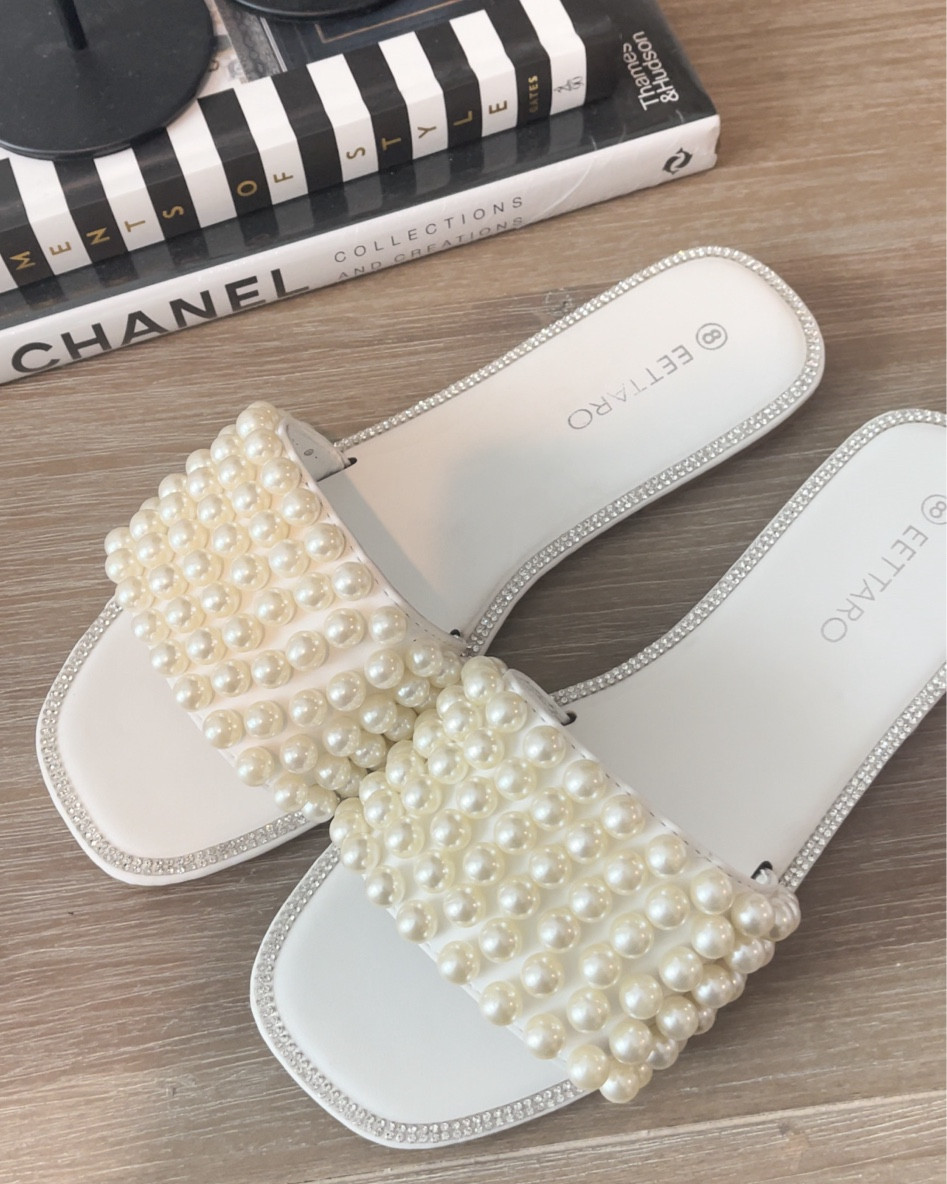 Bridal sandals 🤍

#LTKWedding #LTKFindsUnder50 #LTKStyleTip