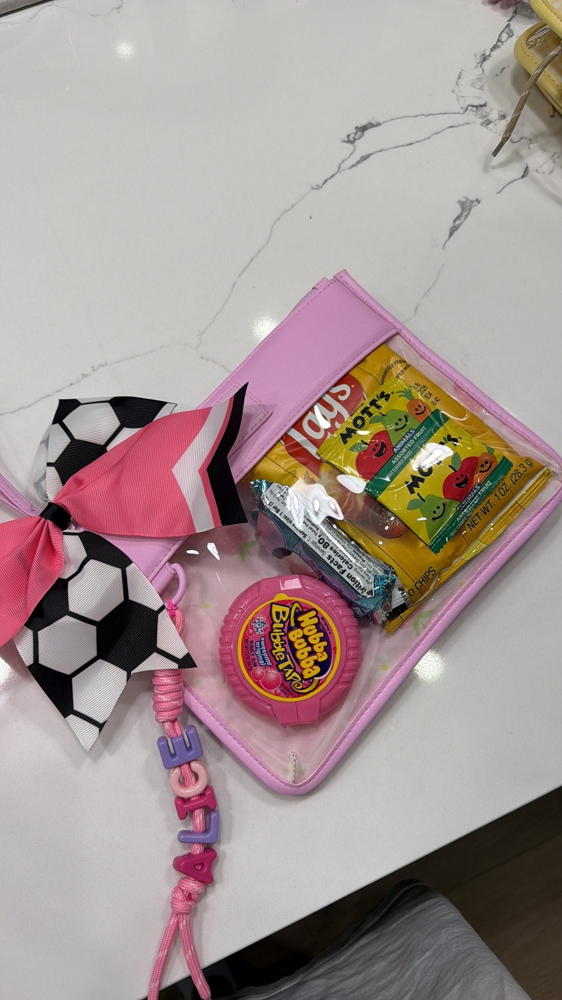 Soccer snack bags for the week ⚽️🥅🎀

#LTKmomlife #LTKdayinmylife