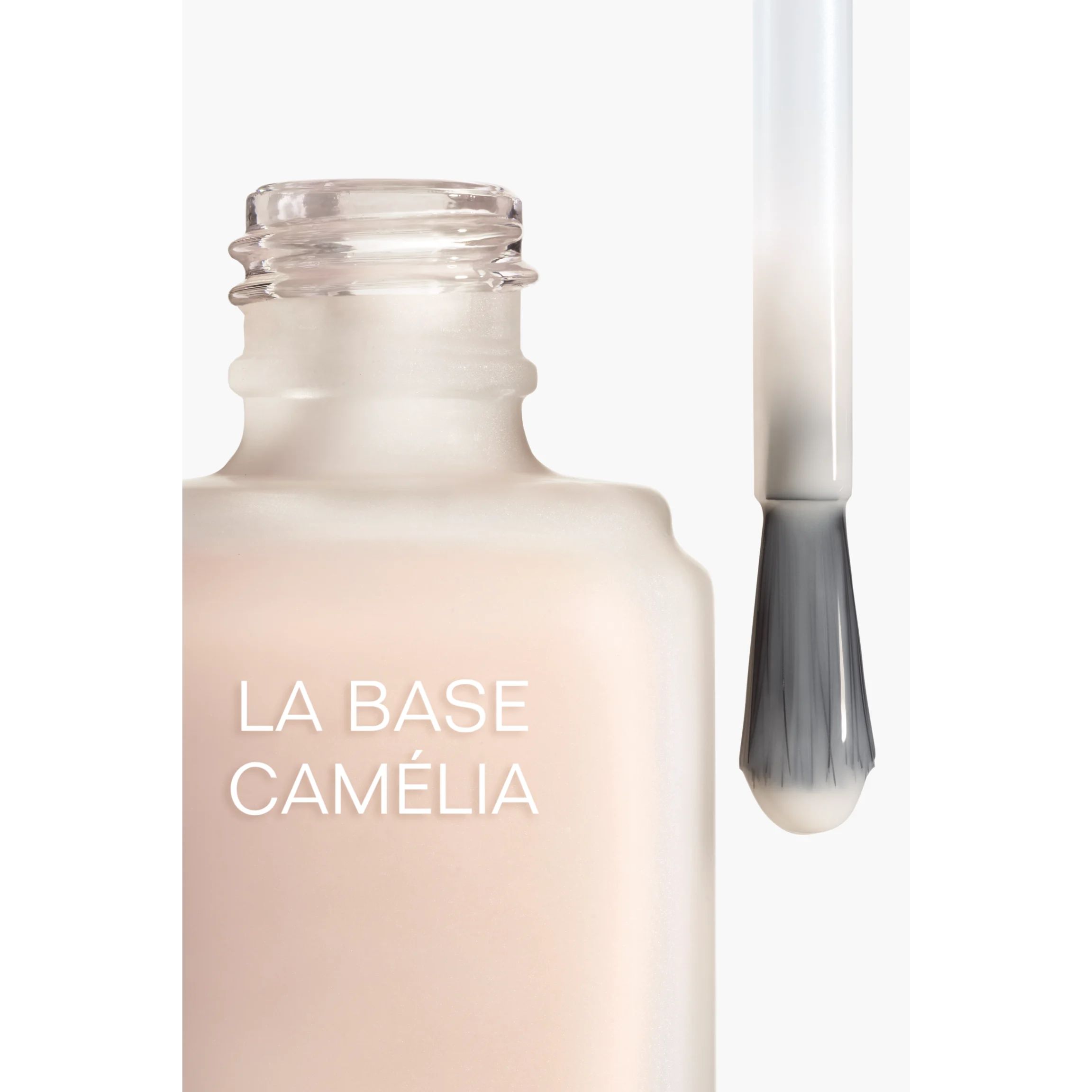 LA BASE CAMÉLIA Fortifying, protecting, and smoothing base coat  | CHANEL | Chanel, Inc. (US)