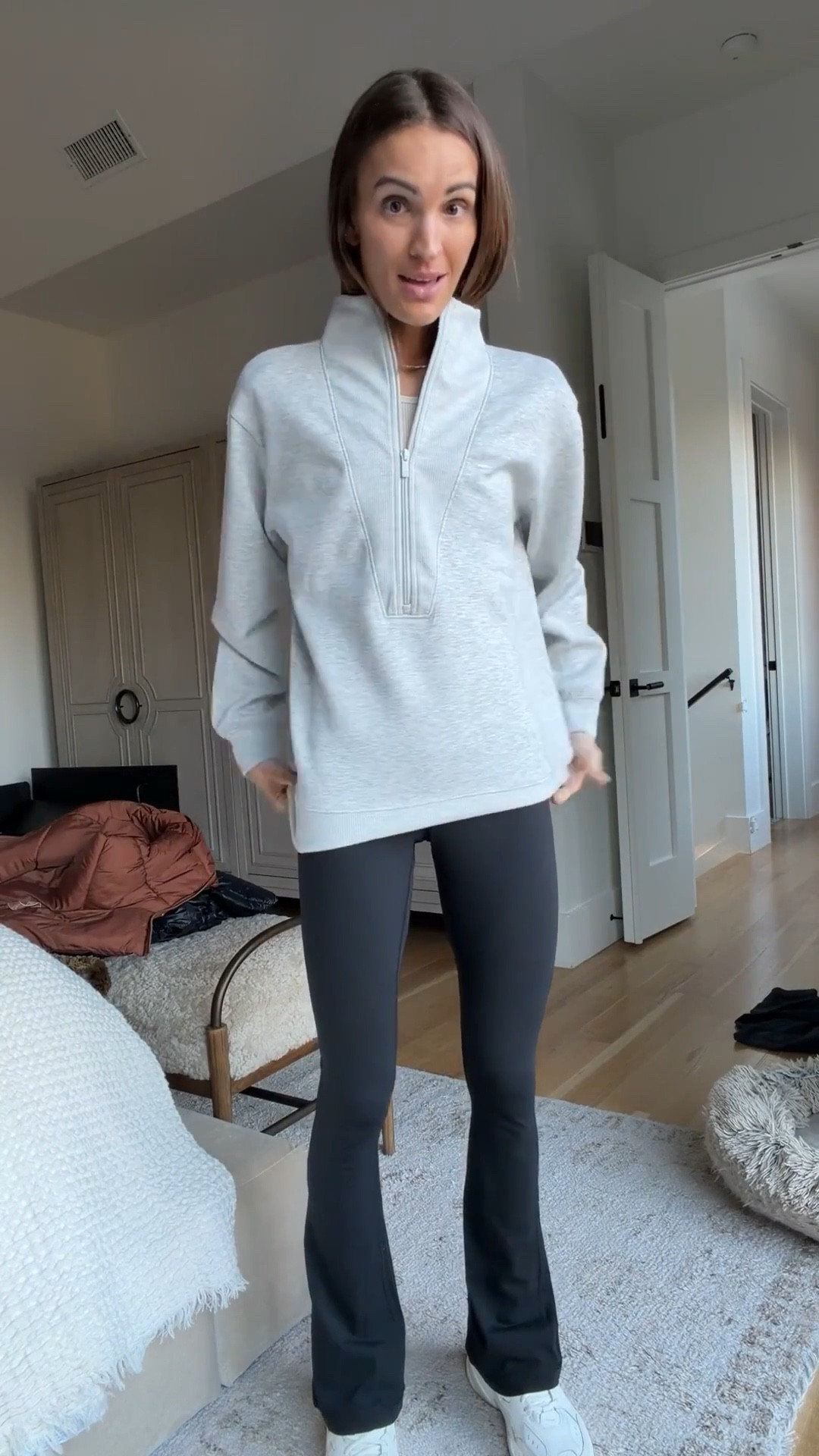 target find i absolutely love! 💗 under $40 and SO dang comfy 💯 


target find
target fashion 
target style
mom outfit 
mom life 
athleisure 