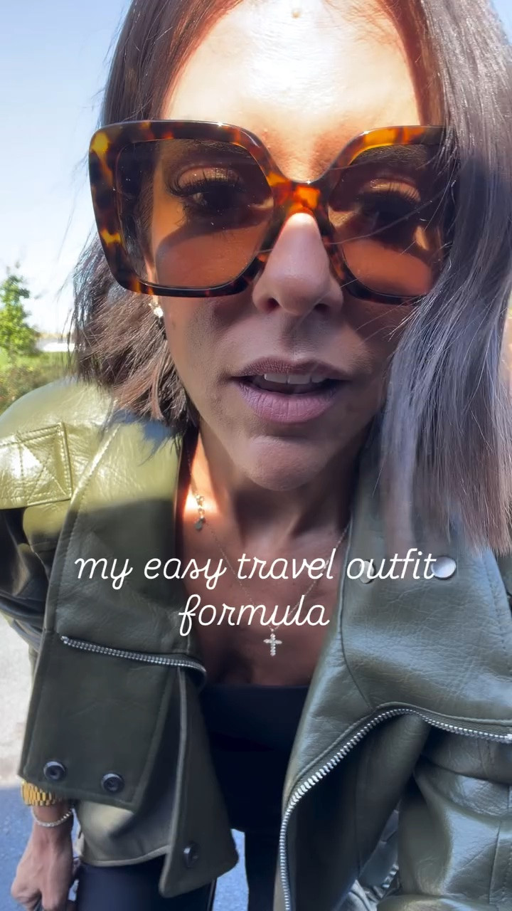 Amazon travel fit! I’m 5’5 and in size xs in pants and tank, size small in jacket.