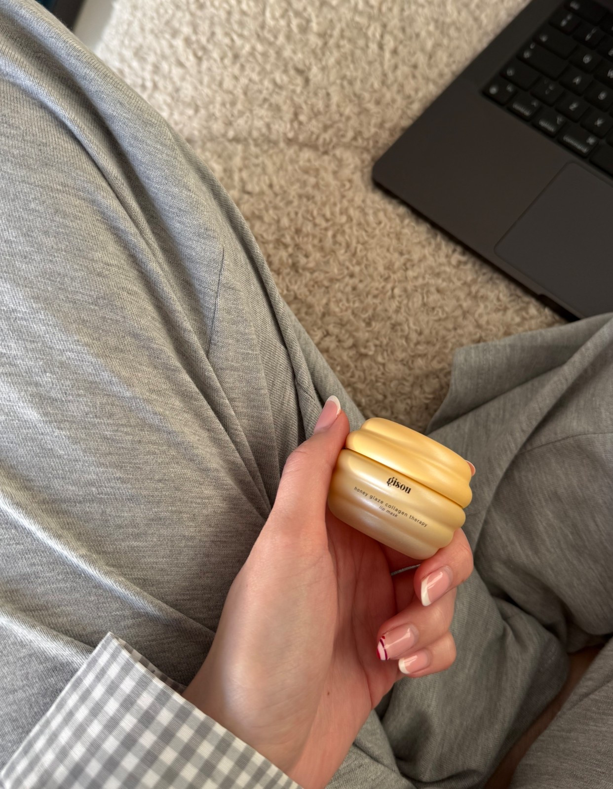 Treat studios co ord dupe 🩶

#LTKspring #LTKstyletip #LTKluxury