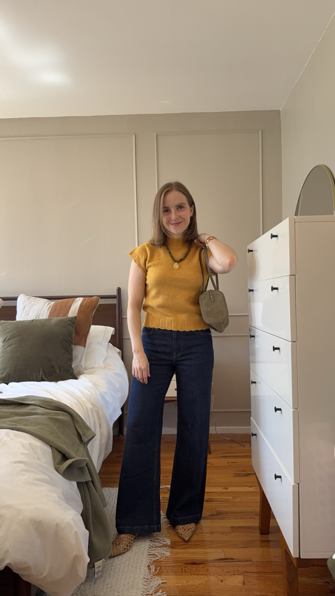 Trending denim jeans for fall
Stride gap wide leg 25 petite 
Elongating and slimming 
Small sweater tee

#LTKootd #LTKSaleAlert #LTKPetite