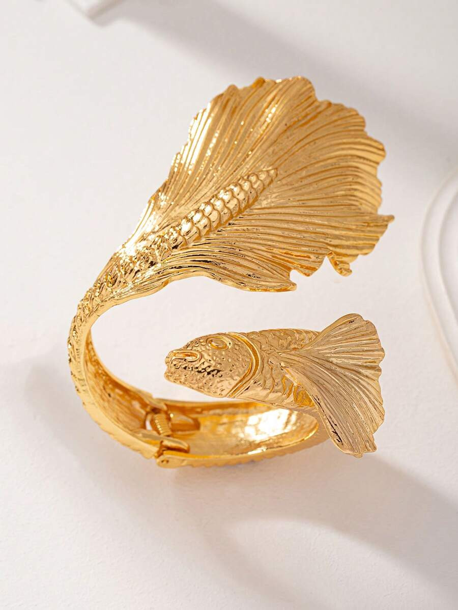 1 Pc Golden Fish Design Over Sized Exaggerated Chunky Cuff Bangle Statement Bracelet For Women | SHEIN