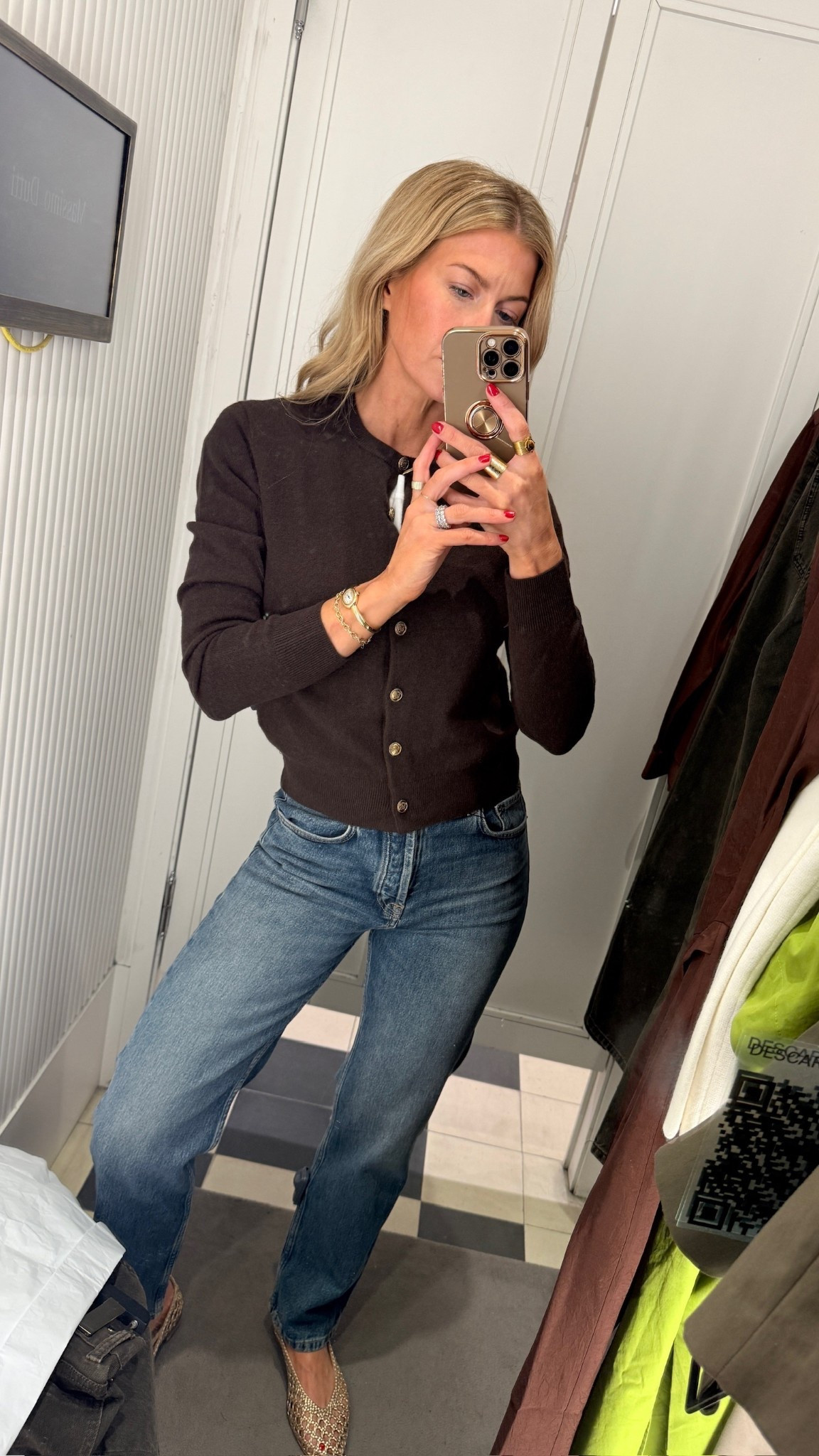 Brown sweater with gold buttons.
Sweater: runs TTS 
Jeans: run TTS

#LTKStyleTip #LTKBeauty #LTKSeasonal