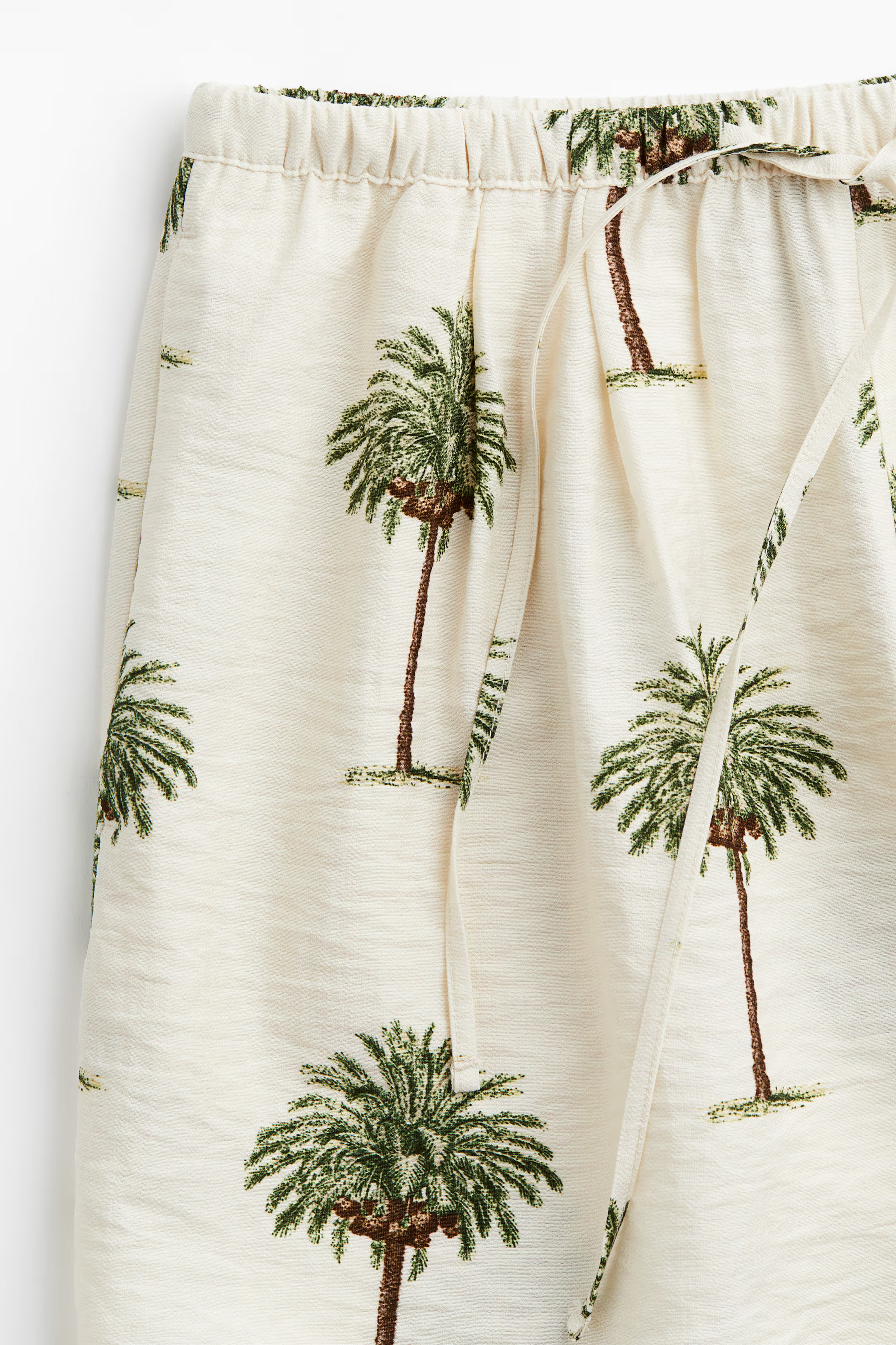 Schlupfshorts | H&M (DE, AT, CH, NL, FI)