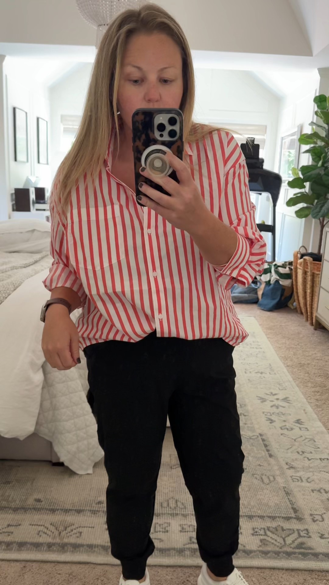 All these classic old navy pieces are 40% off today! Love these slouchy button down shirts and this barn jacket with corduroy collar is a 10/10. All fit TTS

#LTKTravel #LTKSaleAlert #LTKFindsUnder50