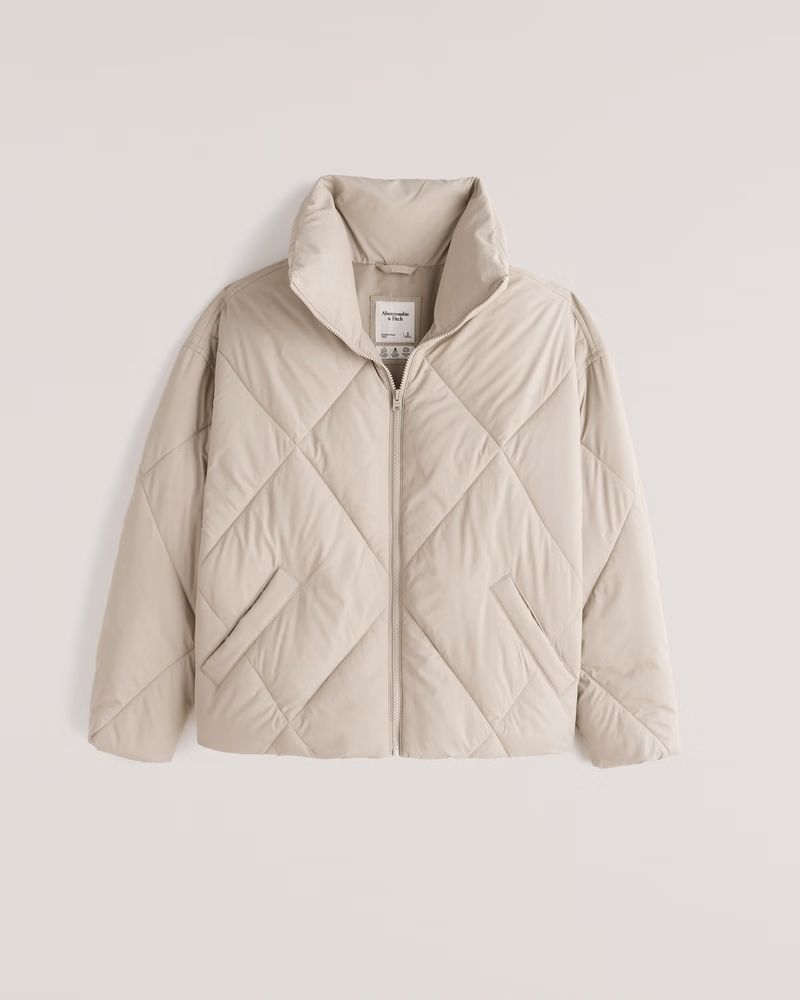 Abercrombie & Fitch Women's Oversized Diamond Puffer in Cream - Size XS | Abercrombie & Fitch (US)