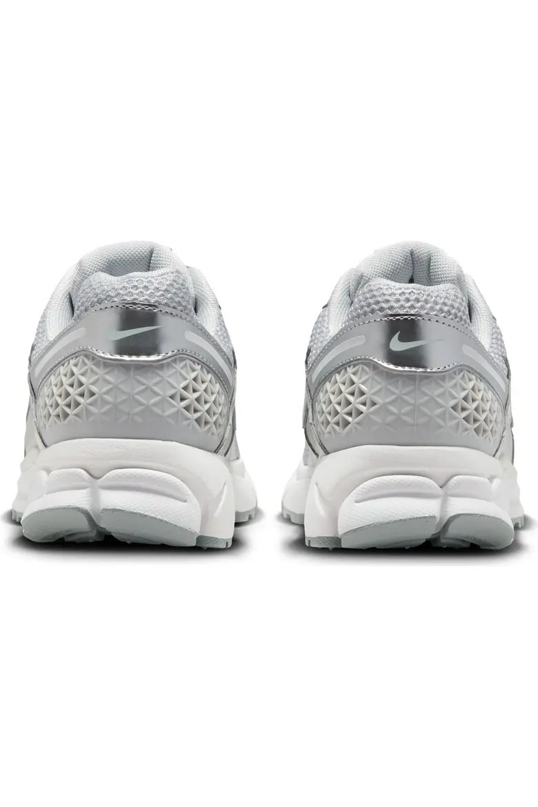 Zoom Vomero 5 Sneaker | Nordstrom