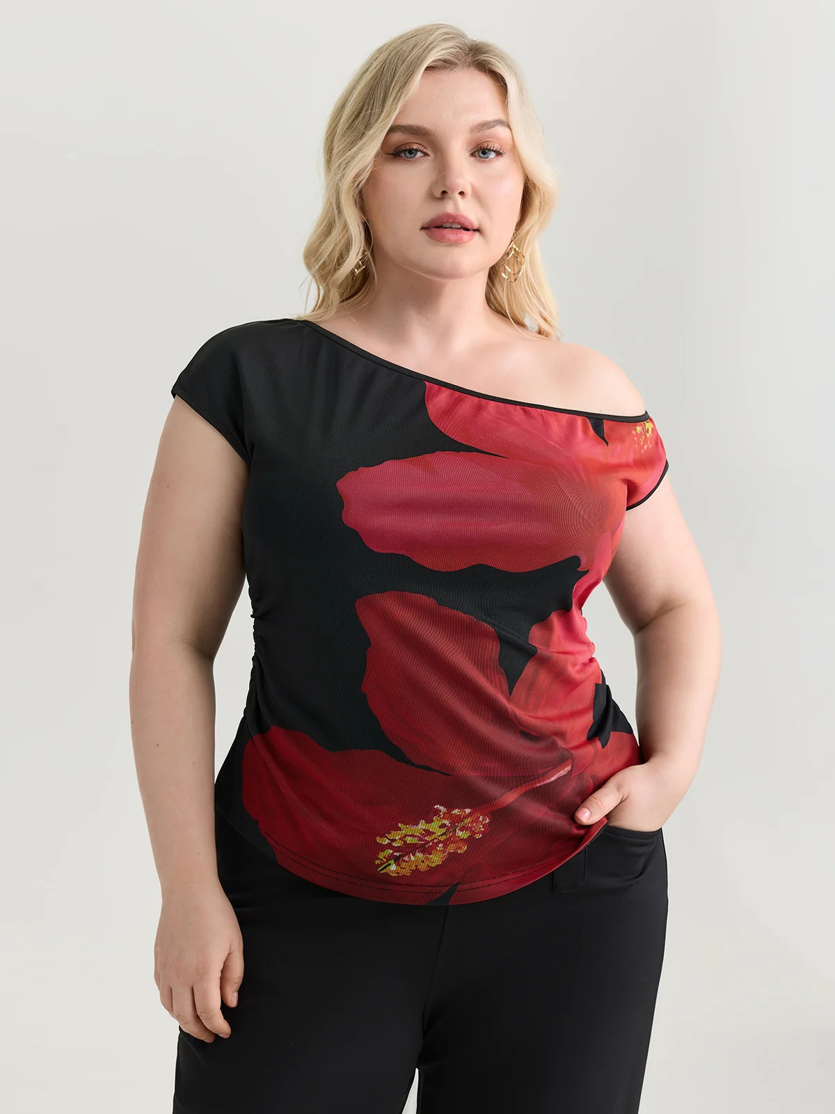 Large Floral Print One-Shoulder Knit Top | Bloomchic