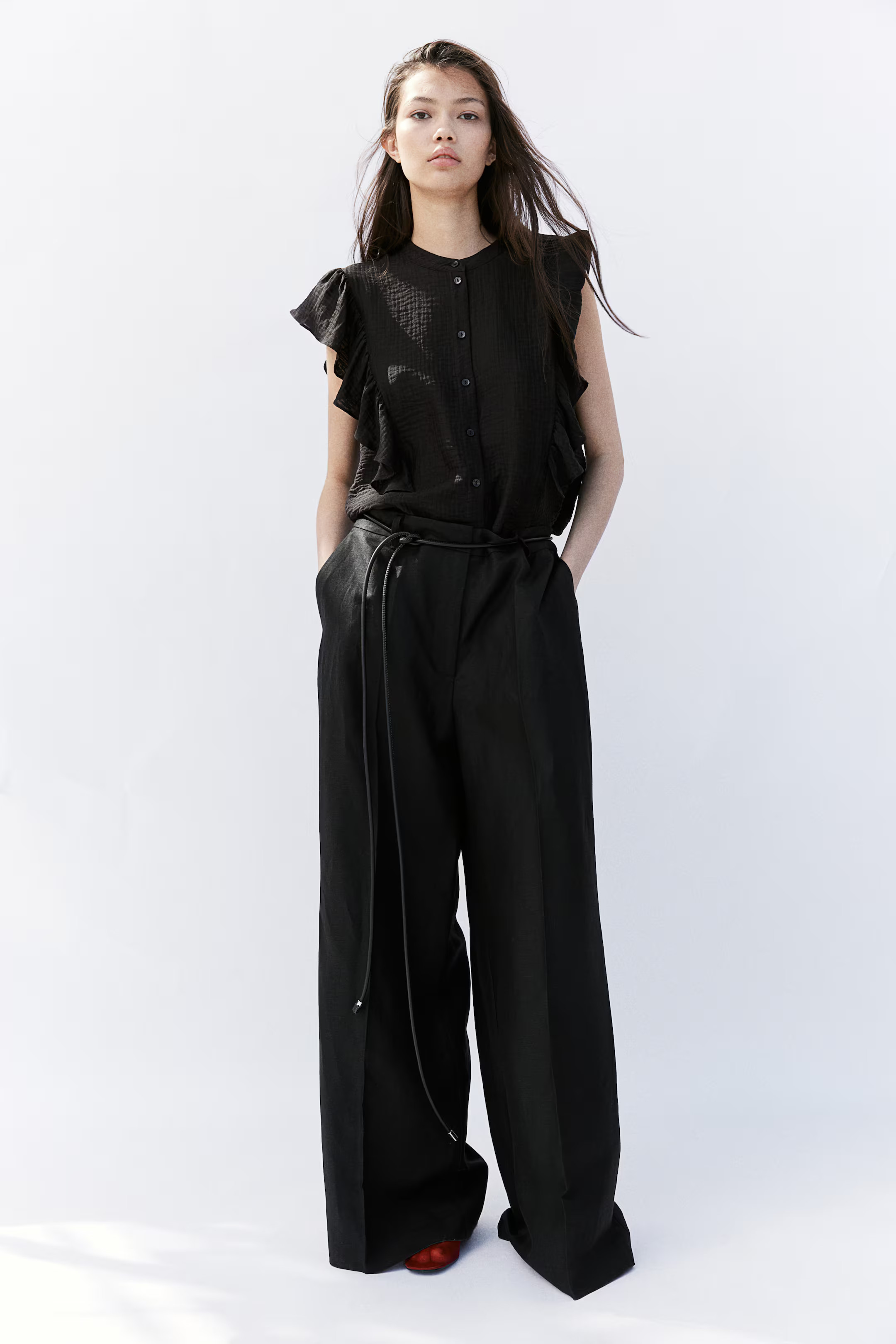 Frill-trimmed blouse | H&M (UK, MY, IN, SG, PH, TW, HK)