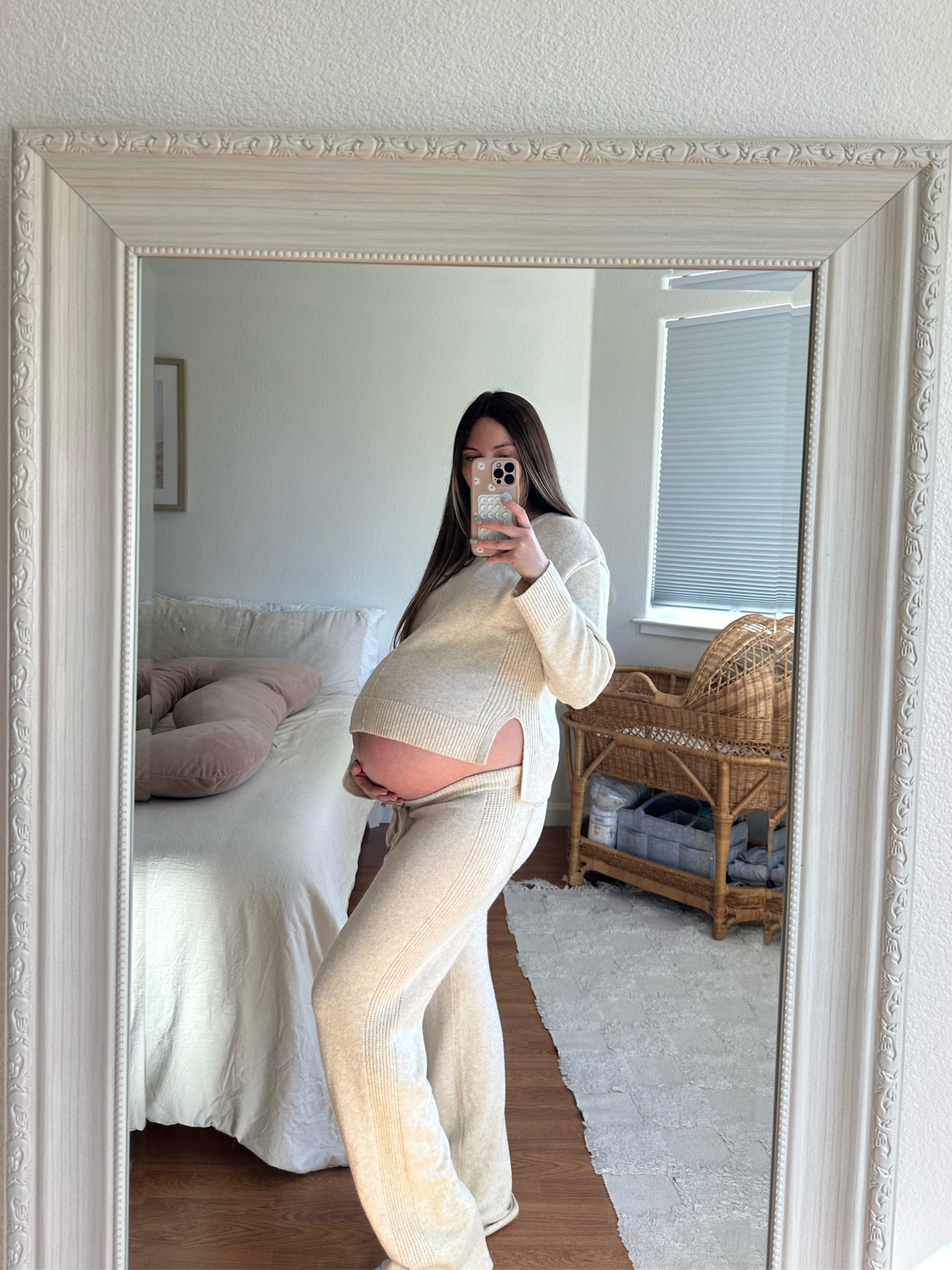 Comfy lounge set for pregnancy & postpartum! 

#LTKFindsUnder50 #LTKBump #LTKBaby