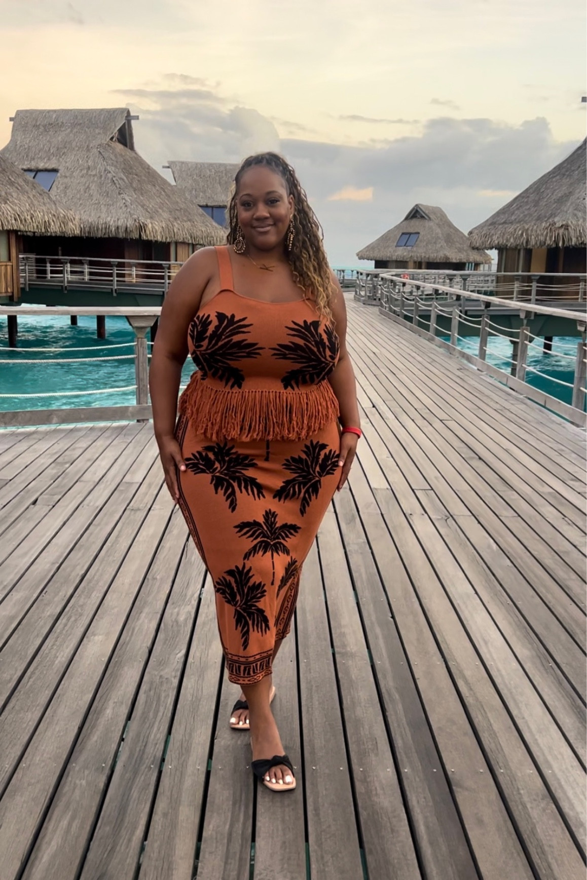 Plus size tropical vacation outfit - 2 piece set

#LTKmidsize #LTKplussize #LTKSeasonal