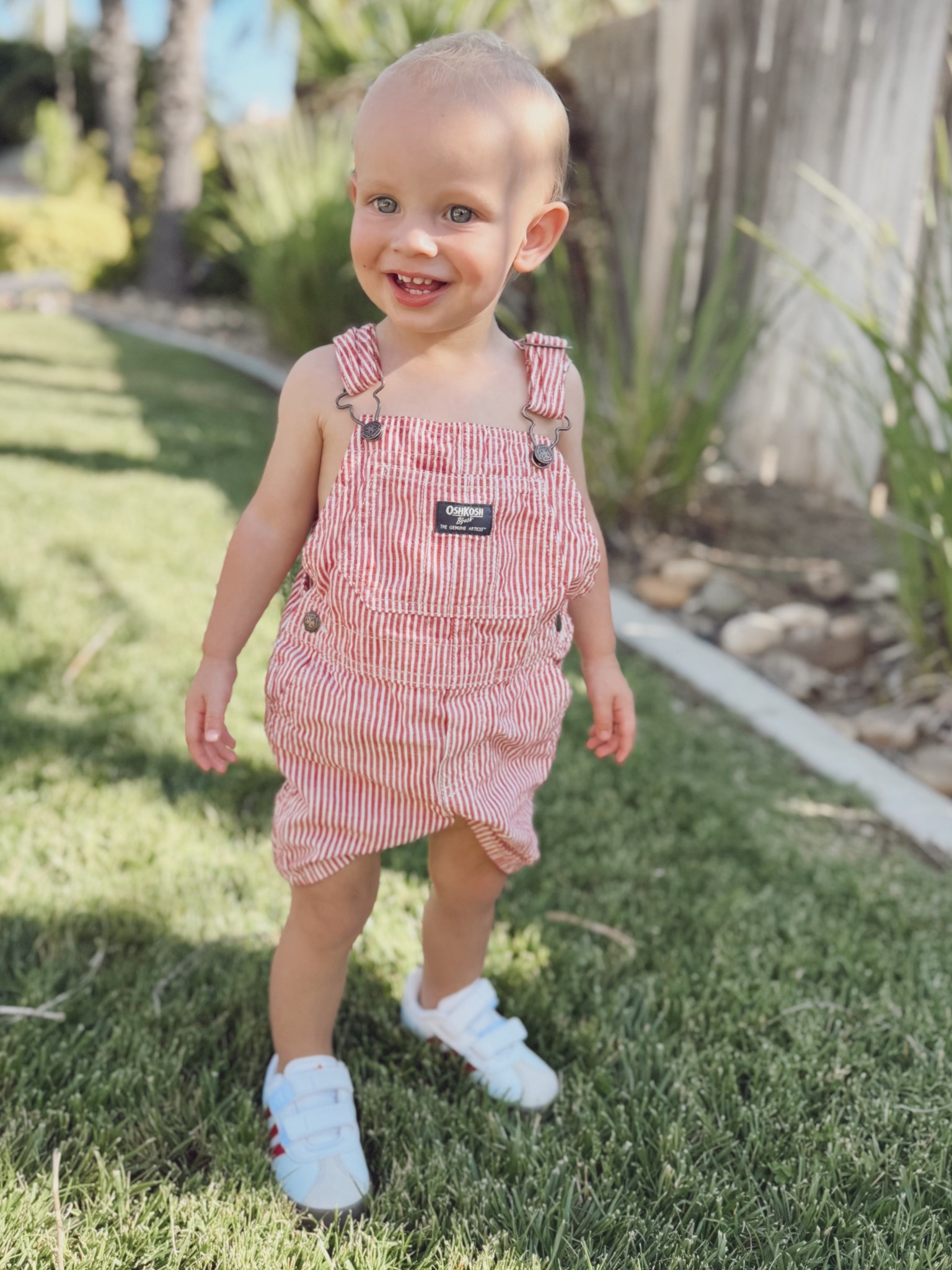 Red, white, and toddler-ready 🇺🇸✨
Linked this festive 4th of July look for your littles:
✔️ Classic red striped overalls
✔️ Easy-on Adidas sneakers
✔️ Budget-friendly + playground approved

Perfect for summer BBQs, park play, and patriotic moments ❤️🤍💙
#LTKbaby #LTKkids #ToddlerStyle #4thofJulyLook #SummerOutfits #LinkedOnLTK #WarmMinimalStyle


#LTKBaby #LTKKids #LTKFamily