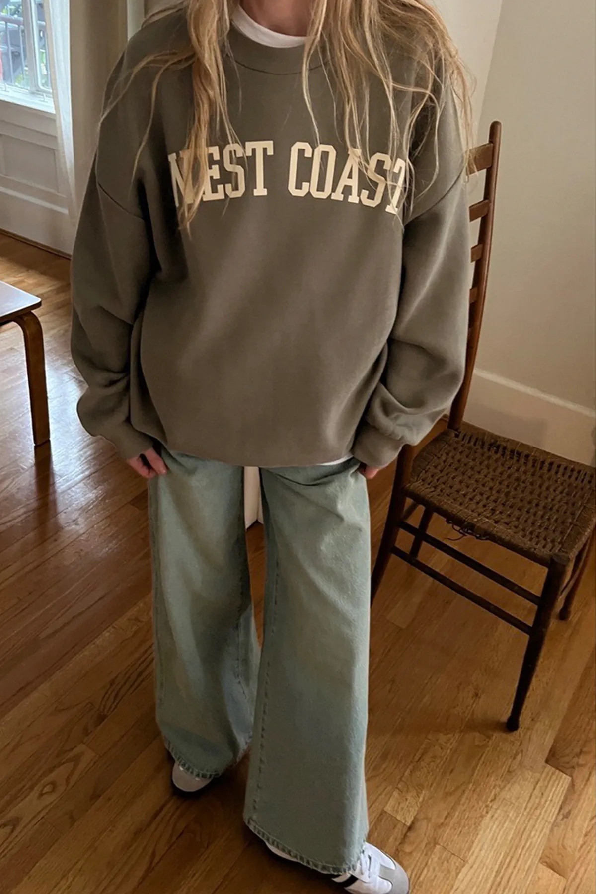 OVERSIZED GRAPHIC SWEATSHIRT | OAK + FORT