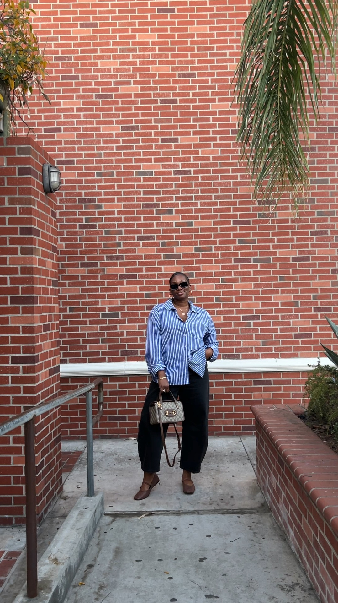 My new go to running errands look. Oversized button down, relaxed jeans, and ballet flats ☺️

#LTKShoeCrush #LTKStyleTip