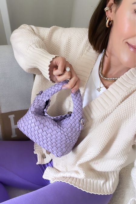 FASHION \ pop or purple for spring with this mini handbag from Amazon - $39!💜💜

Bag

#LTKitbag #LTKfindsunder50 #LTKSeasonal