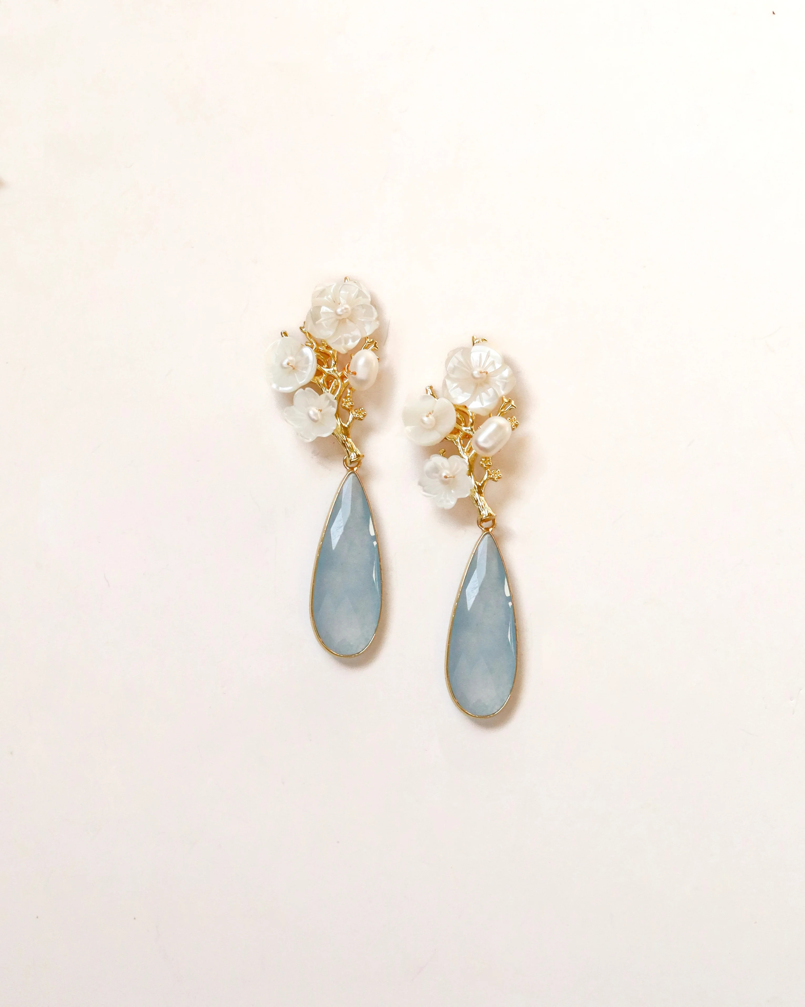 Delicate + Light Blue | Vivian Drew