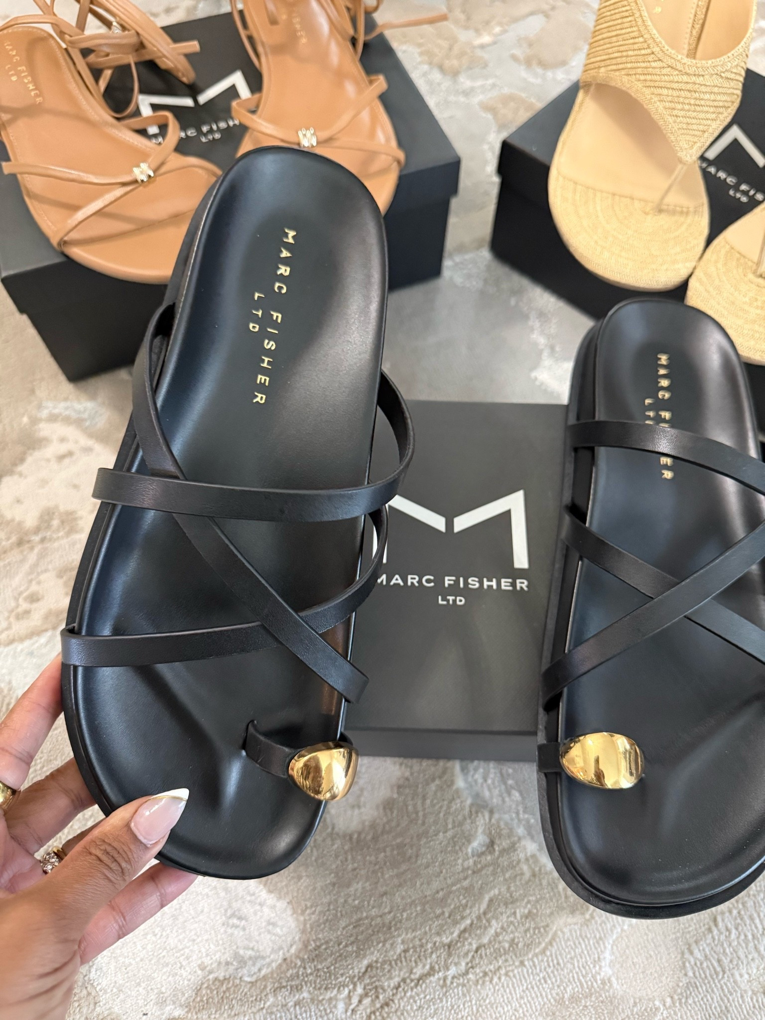 Great black sandal. True to size.

#LTKgrwm #LTKootd