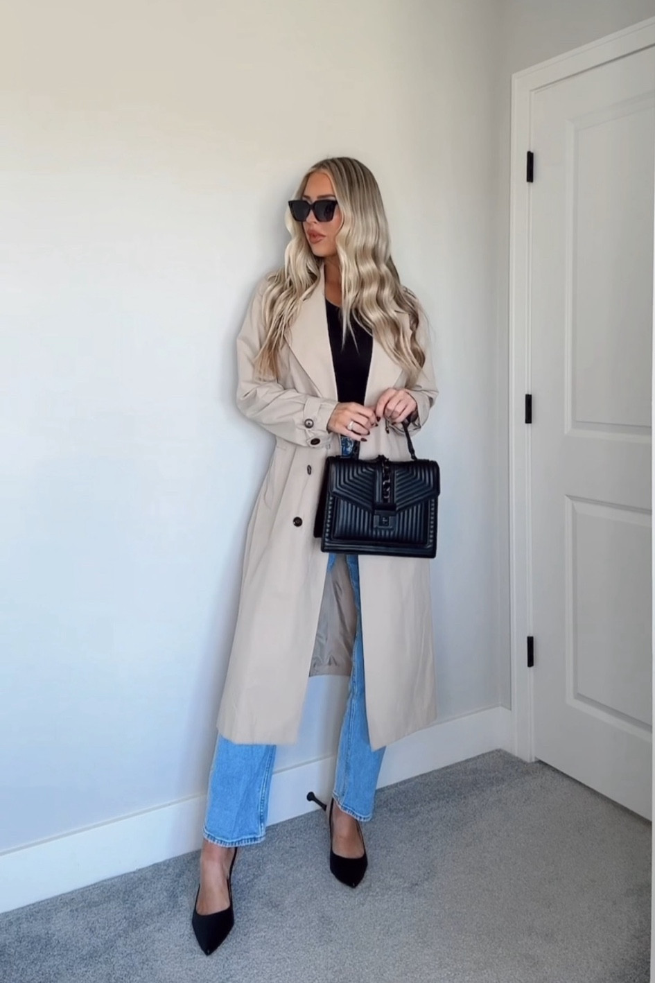 Recreating Fall Pinterest Outfits 🍂 I love this classic look with the straight leg jeans & trench coat. Simple, classy & comfortable! Can swap the tank top for a t-shirt, bodysuit or long sleeve top 👌🏼

#LTKStyleTip #LTKFindsUnder50 #LTKFindsUnder100