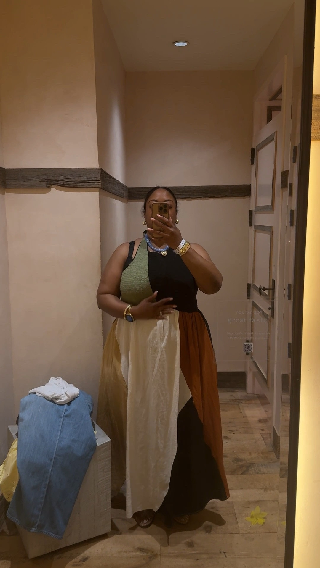 Plus size, friendly fines 
My first time shopping in Anthropologie in store! I've ordered online before, but this was my first time actually getting to browse and try things on in person.

And you know how it goes for us plus-size girls sometimes, if they don't have your size, you still try on what you can and see what works. 

I picked up this dress in an XL, and honestly, I don't think I would've wanted it any bigger. I did have a few concerns about the bra situation, but we're gonna work that out because this dress was just too cute to pass up!

￼

#LTKPlusSize #LTKOver40 #LTKdayinmylife