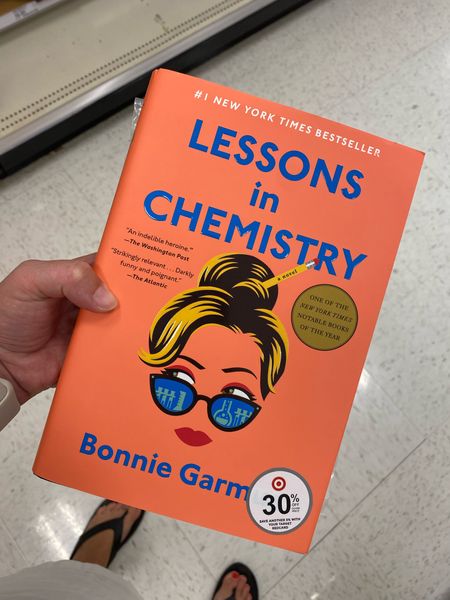 Read with me! Lessons in chemistry. Summer reading. Book club  

#LTKunder50 #LTKhome #LTKFind