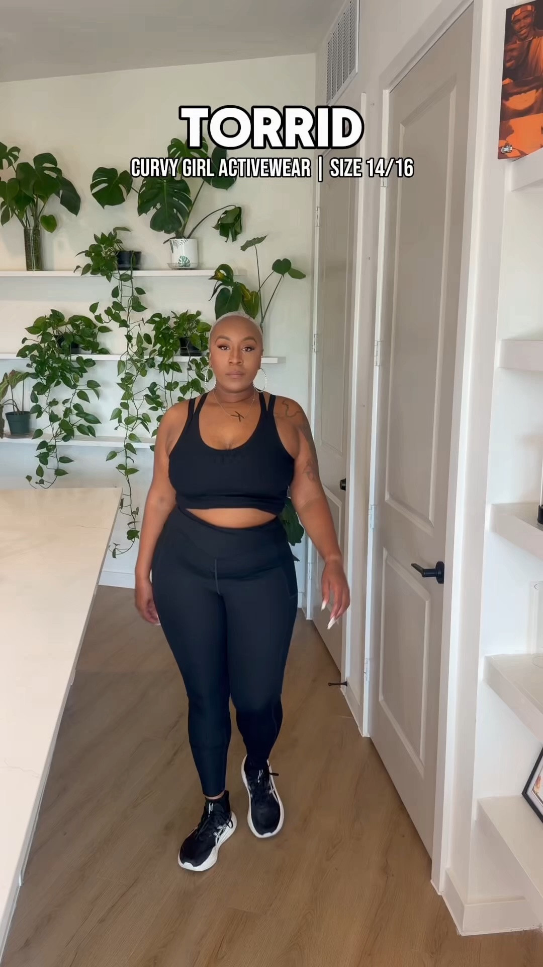 Every Curvy Girl Needs A Black Workout Set | Torrid Size 14/16
You can never go wrong with a classic black set. 🖤

Torrid activewear haul featuring one of my favorite basics for walking, lifting, and everyday movement.

#LTKfitnessgoals #LTKActive #LTKPlusSize