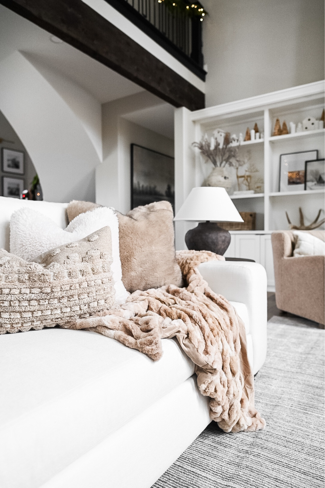 Grab this cozy blanket on deal now! The perfect gift for her!! I grabbed three for the ladies in my life. Under $20! #walmartpartner @walmart

#LTKHoliday #LTKSeasonal #LTKGiftGuide