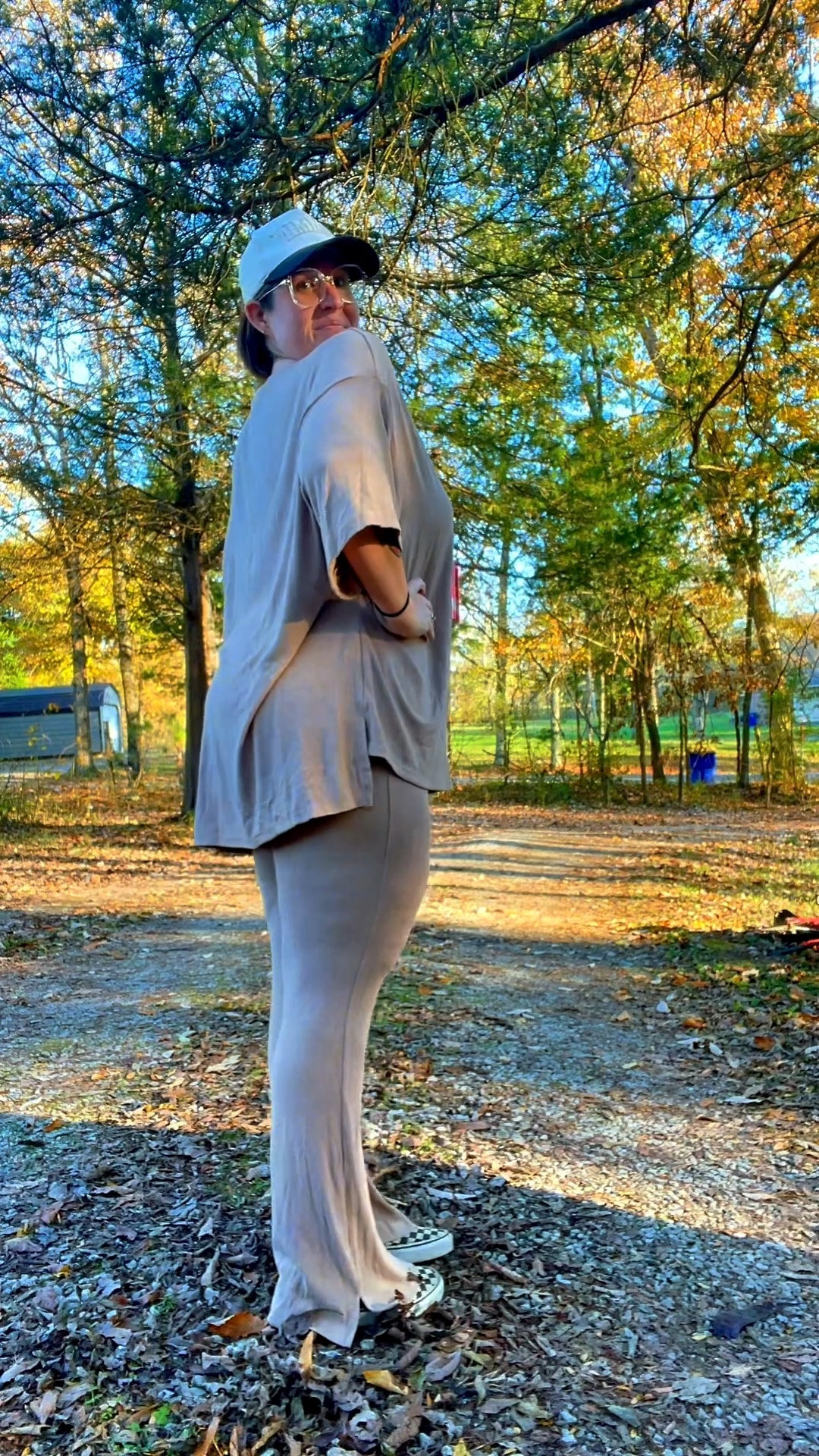 WKND Chasers isn’t on LTK 😭 but this set is everything! Paired perfectly with my checked Vans, my favorite hat (Will link when my Amazon is approved!), and my Coke Zero (😂). Happy Friday, friends!! 

#LTKPlusSize #LTKMidsize #LTKootd