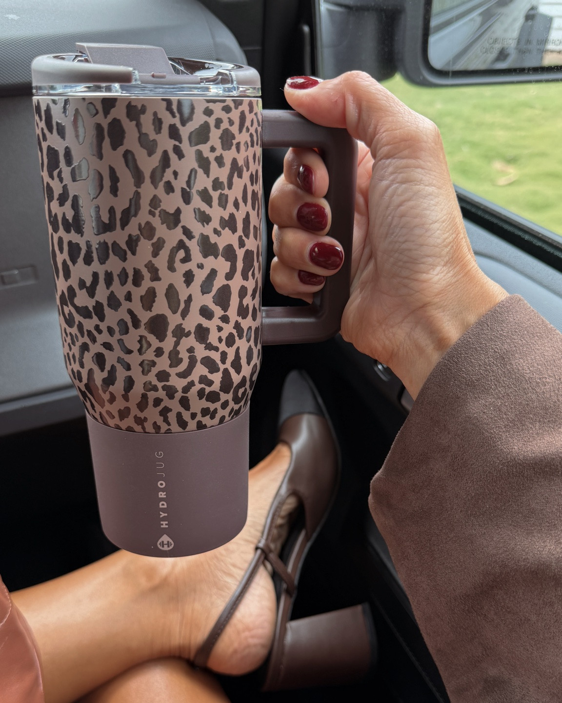 Fall season immediately means hot coffee, cozy AND leopard. All in one bottle. For hot coffee, and lots of it, I only use this Hydrojug 20 ounce beauty. Keeps my coffee hot and warm while matching all my fall outfits.

#LTKootd #LTKHome #LTKTravel