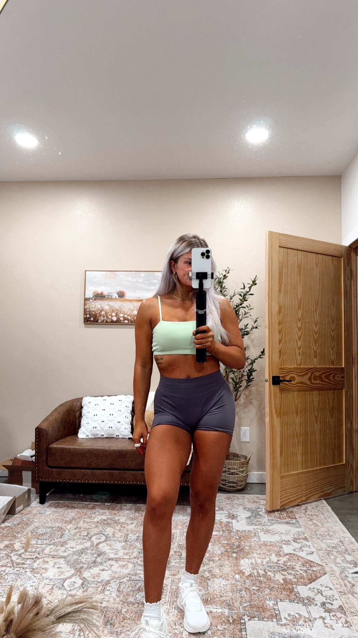 Saturday morning gym ‘fit!! 💪🏼👟 

#LTKFindsUnder50 #LTKShoeCrush #LTKActive