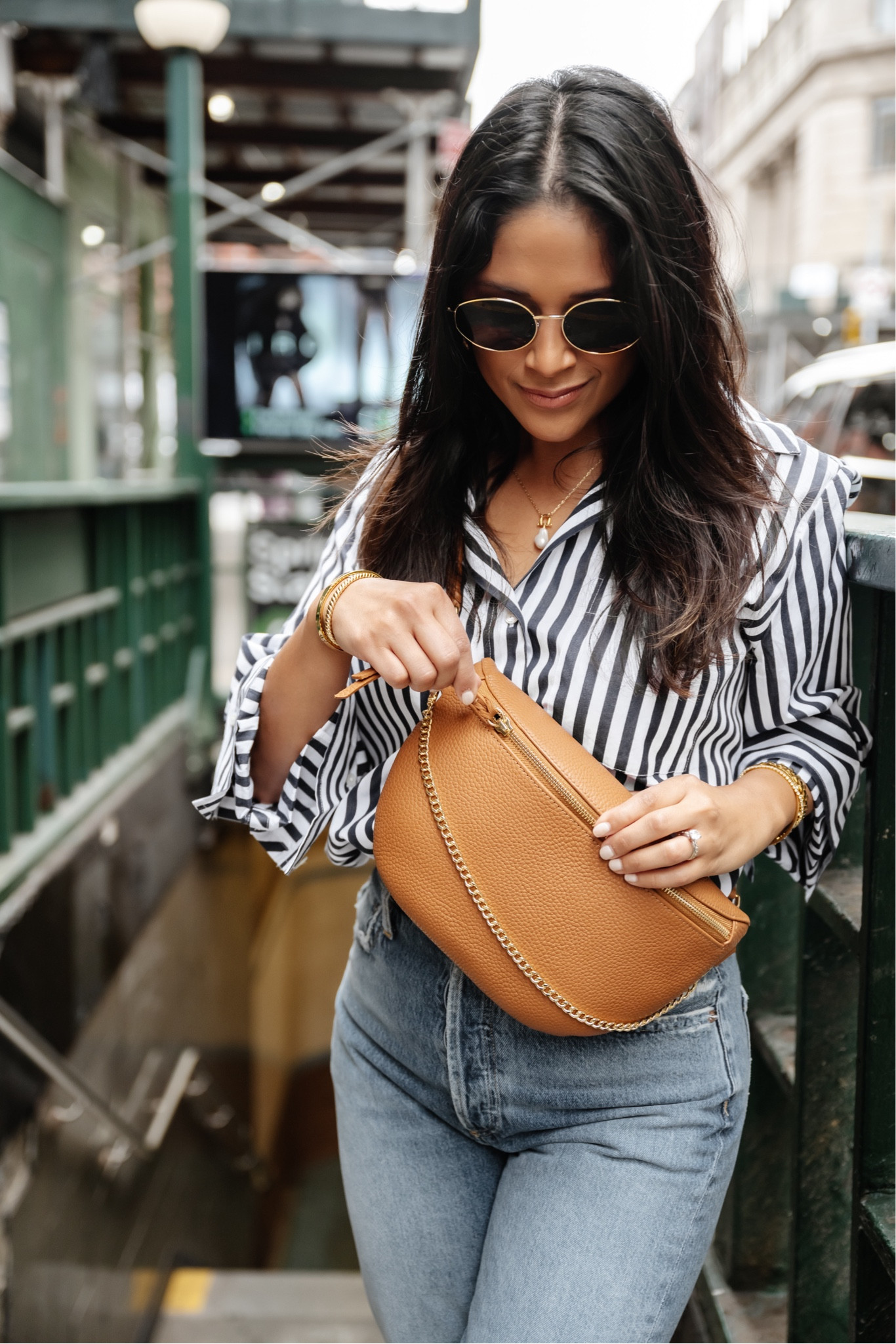 Madewell the fall event happening now! get 20% OFF $125+ or 30% OFF $200+ | CODE: HARVEST 

Also my Beck Sling Bag take 20% OFF with code: HAUTE20

#madewell #giginewyork #fallfashion #workwear #newyorkoutfits #travelbag #handbag

#LTKItBag #LTKGiftGuide #LTKSaleAlert