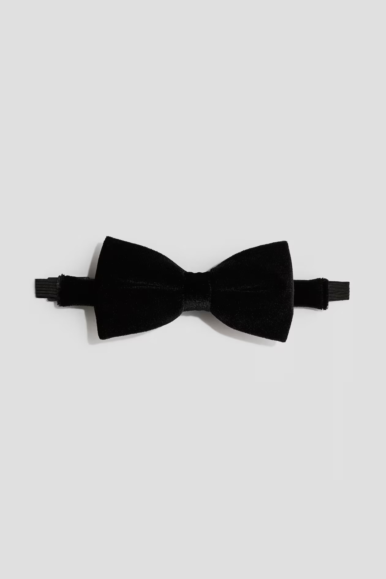 Velvet Bow Tie | H&M (US + CA)