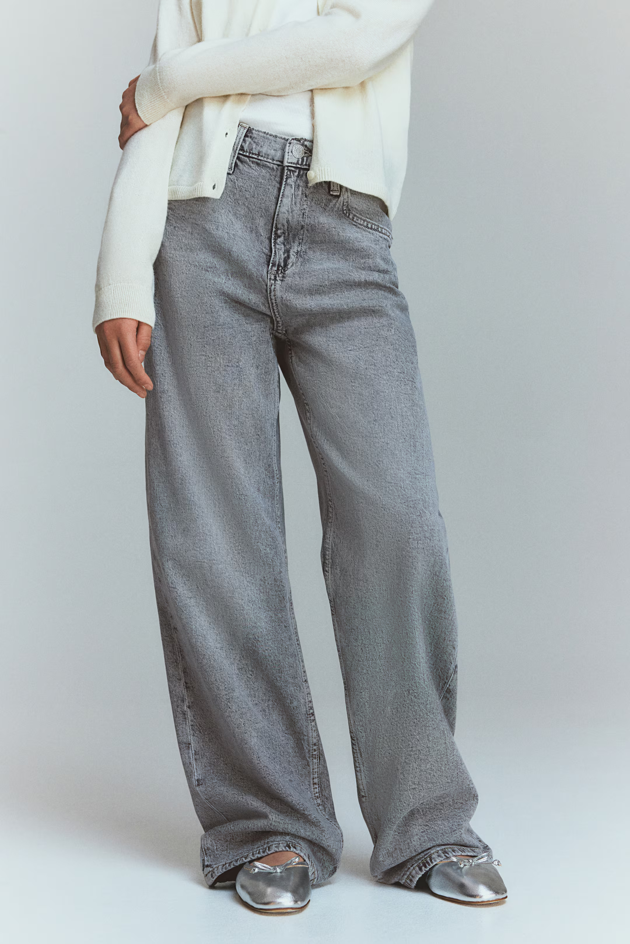 Wide Leg Jeans | H&M (US + CA)