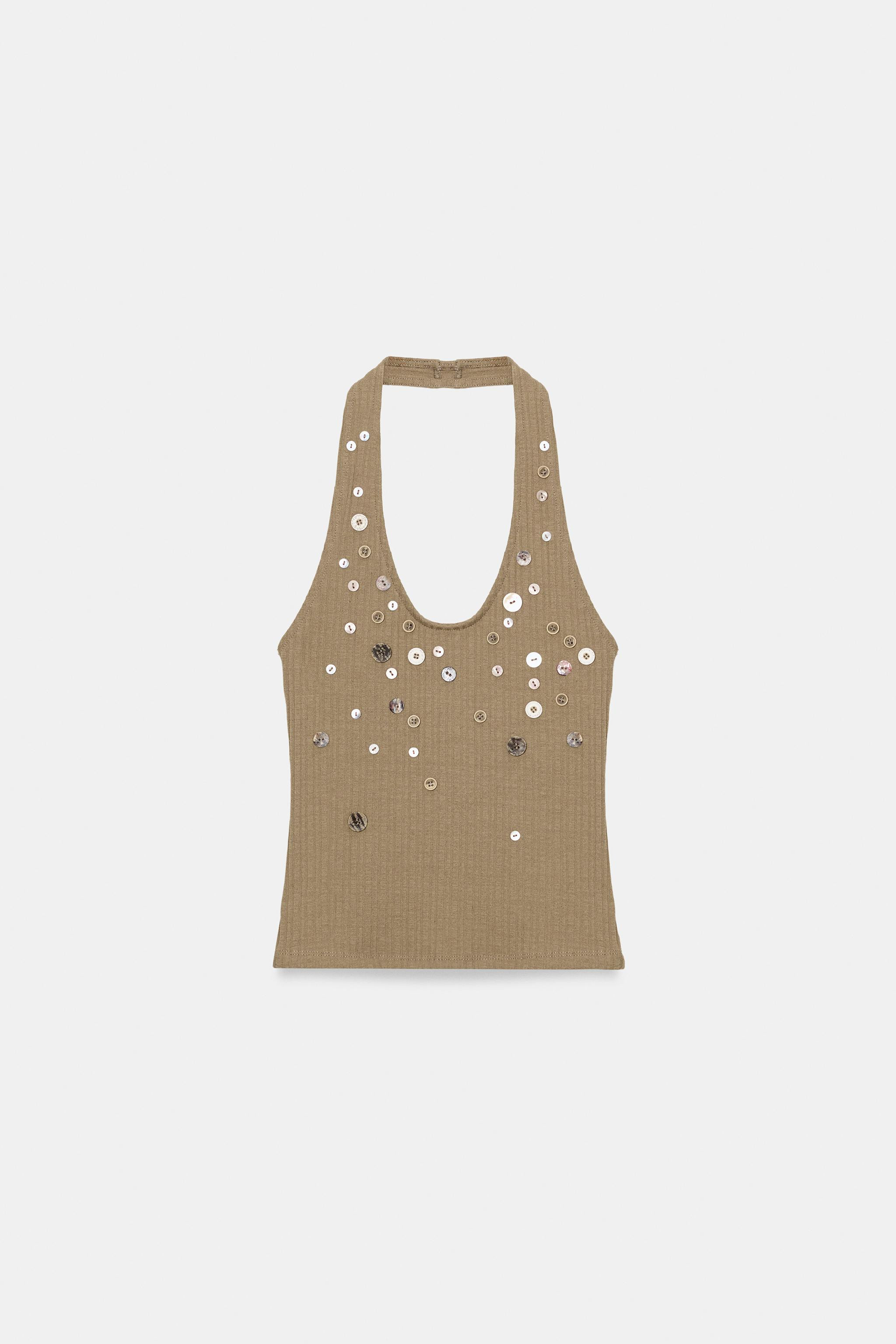 GERIPPTES TOP MIT KN\u00d6PFEN | Zara US