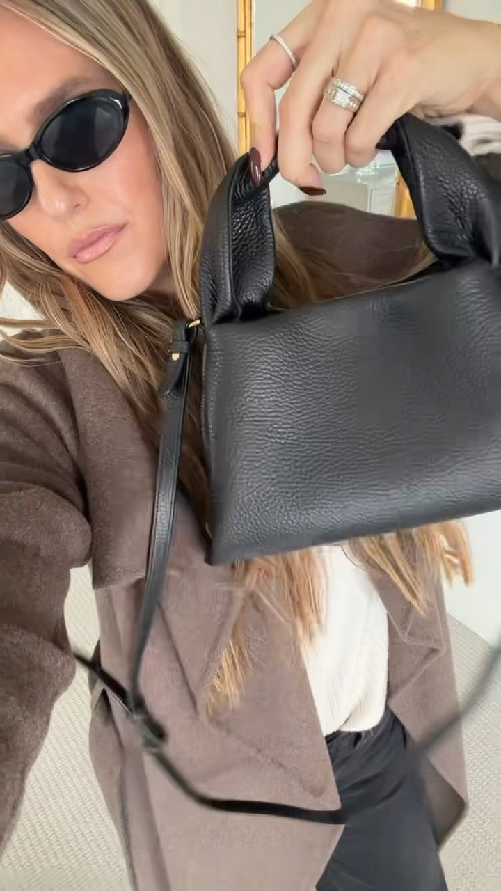 Designer bag feel for such a better price!!

Handbag / Affordable Fashion / Designer Look / Purse / Gifts for Her / Christmas List / Perfect Gift for Her / Leather Handbag / Designer Inspired / Crossbody Bag

#LTKootd #LTKdayinmylife #LTKGiftGuide