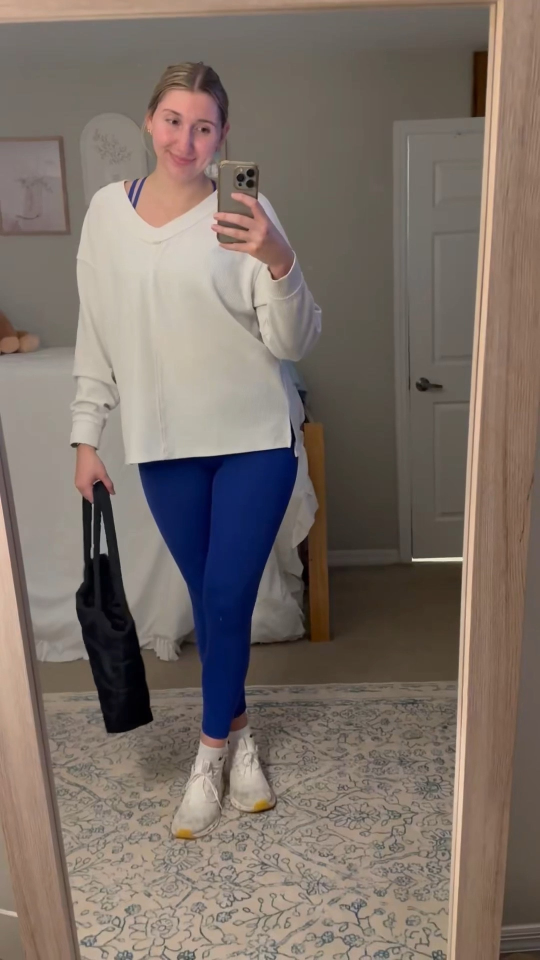 Cute, comfy, and gym-ready 💙
Loving this blue workout set from Aerie—so flattering, soft, and perfect for lifting or cardio days. I paired it with my Bloom creatine gummies for a quick, easy pre-workout boost (so much better than mixing powders).
Perfect combo for a confident, comfy gym session.

#LTKootd #LTKgrwm #LTKActive