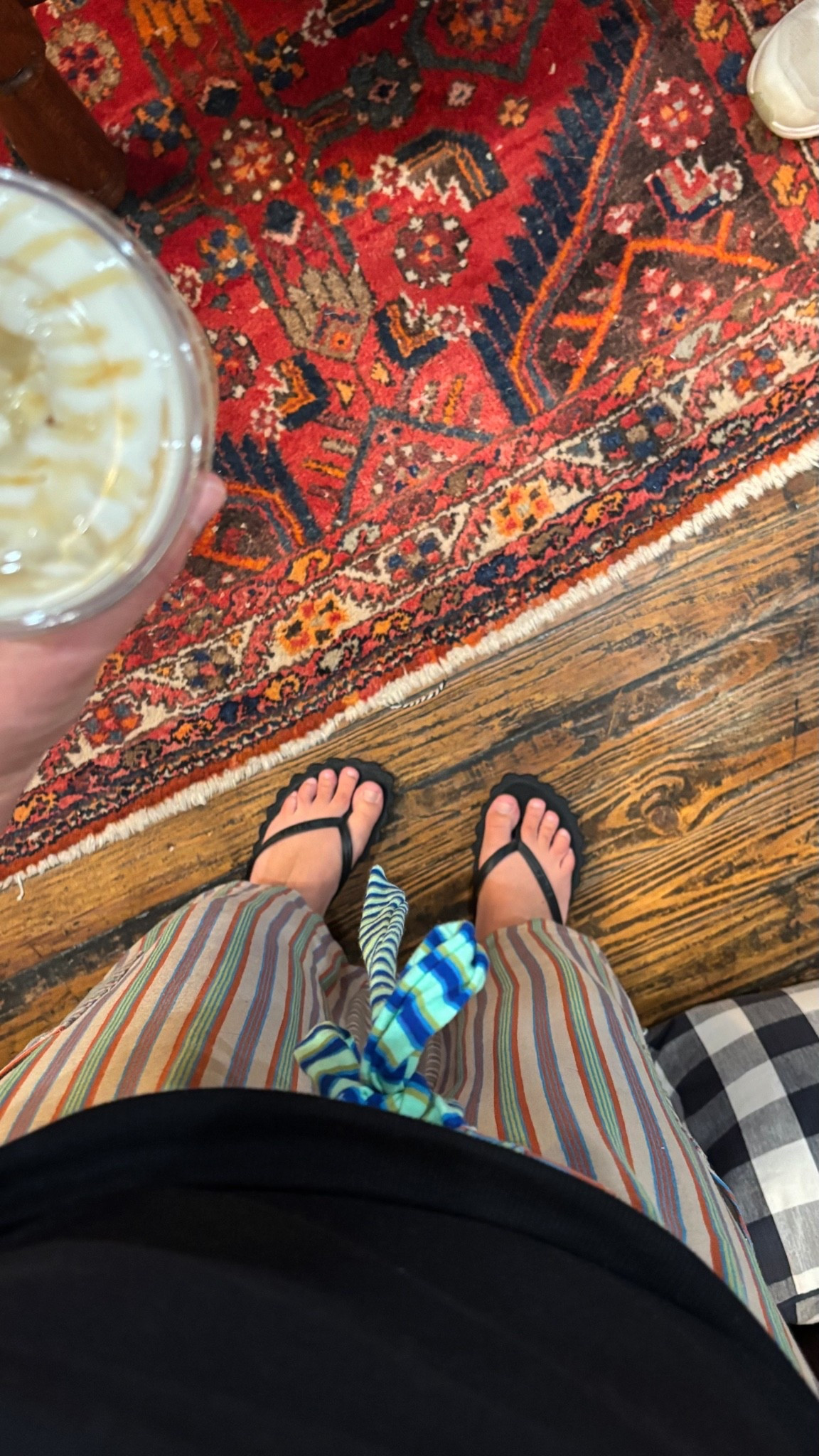 Scalloped flippy flops 👏🏻👏🏻👏🏻

Flip flops, LTKfootwear, summer shoes

#LTKgrwm
